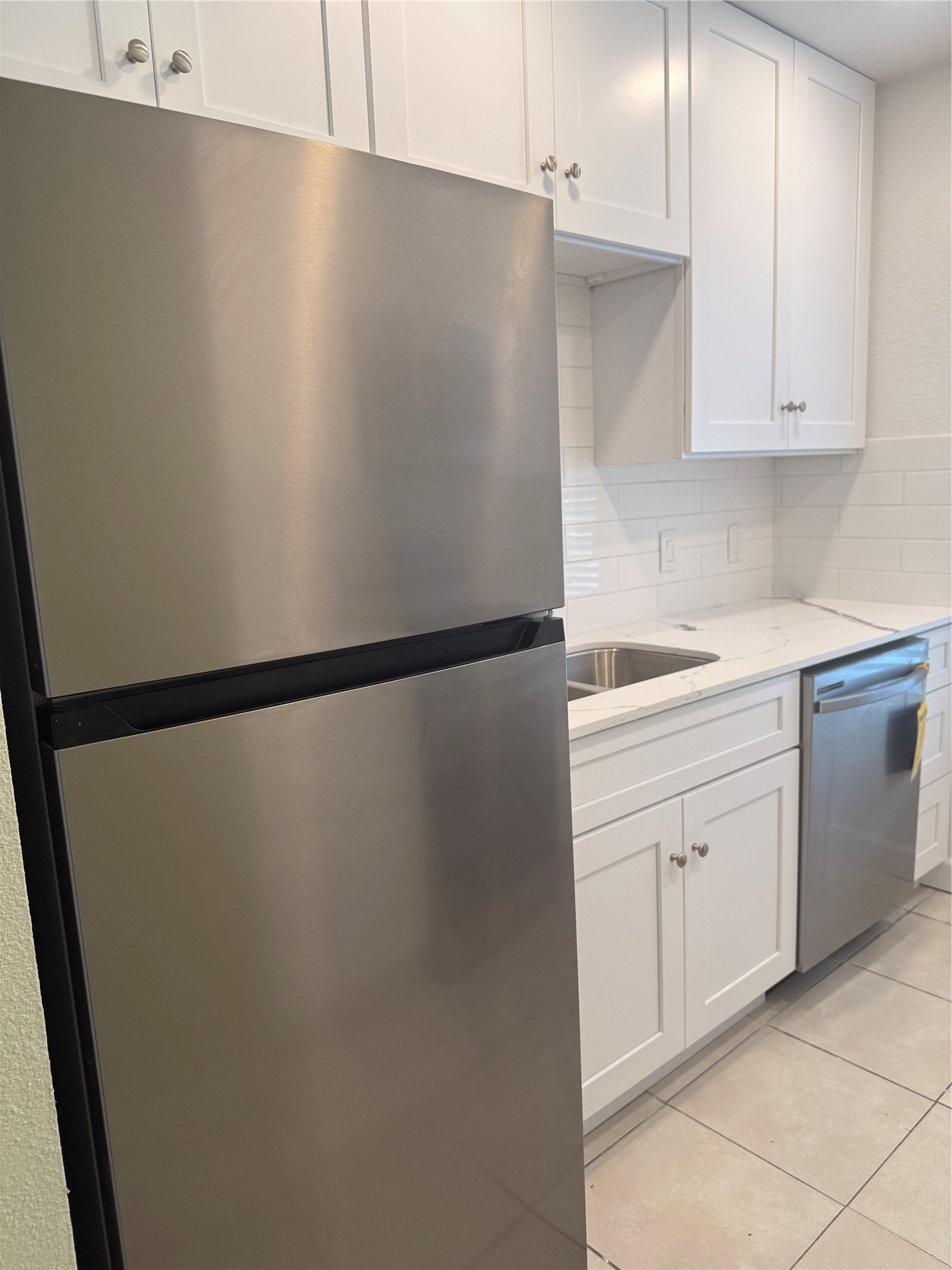6525 Renwick Drive A Property Photo 10
