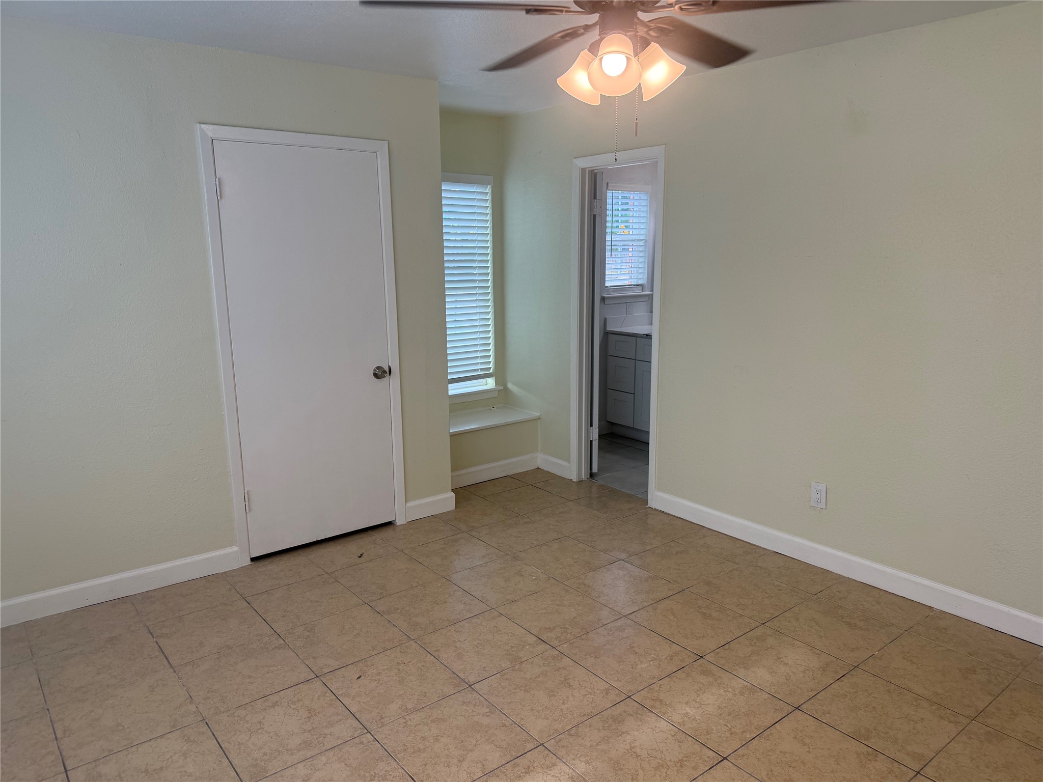 6525 Renwick Drive A Property Photo 20
