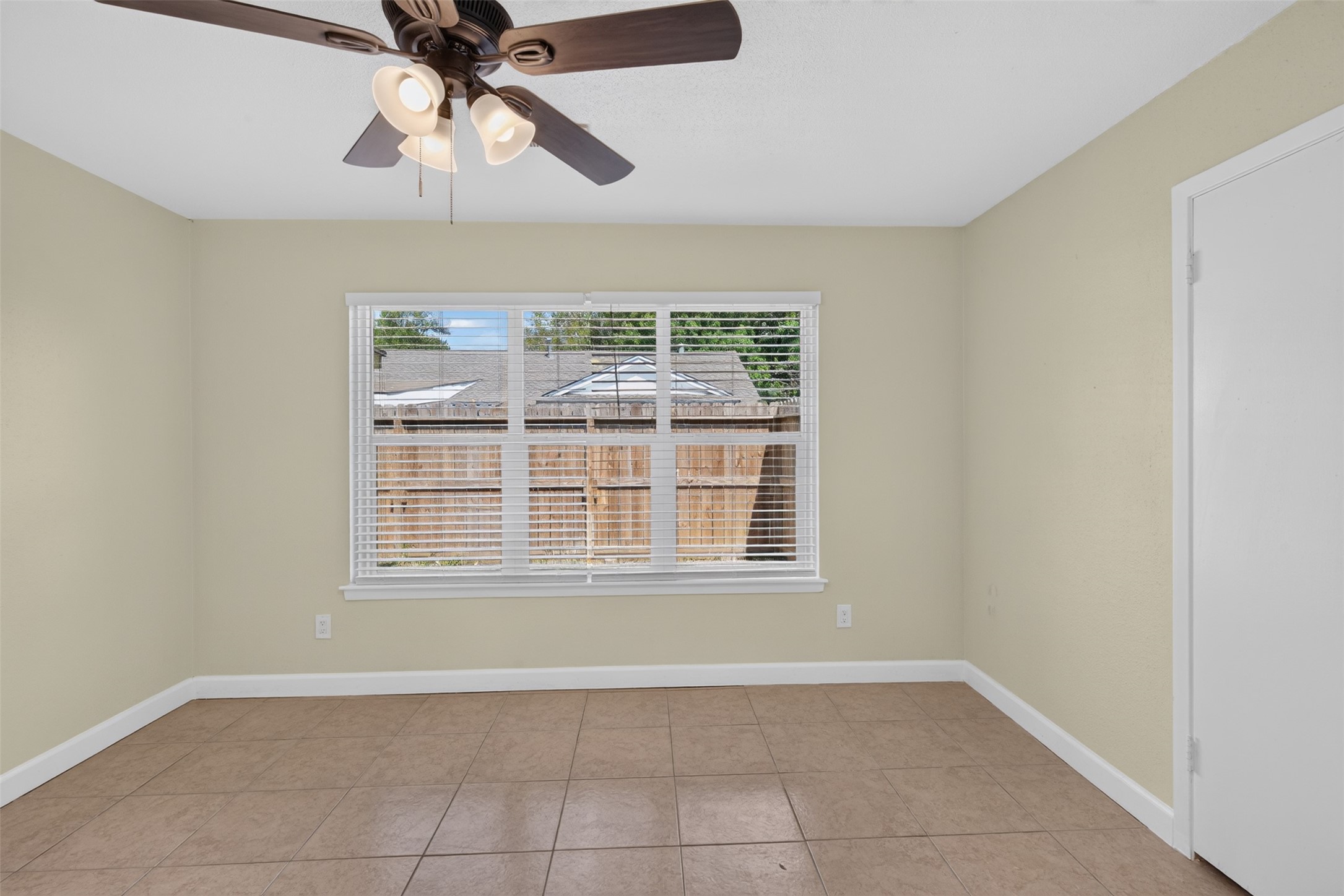 6525 Renwick Drive A Property Photo 20