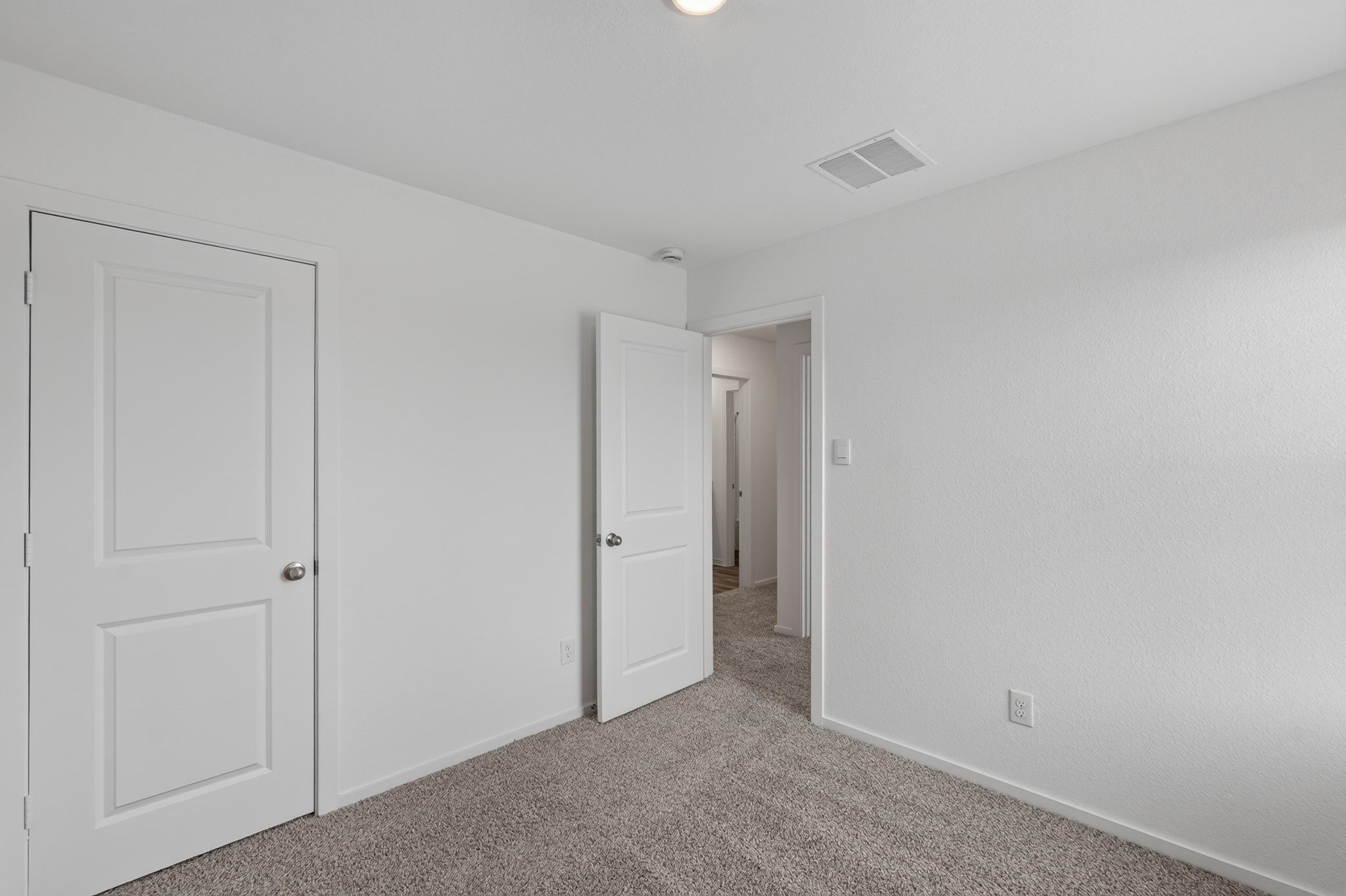 40818 Hawthorne Glades Street Property Photo 33
