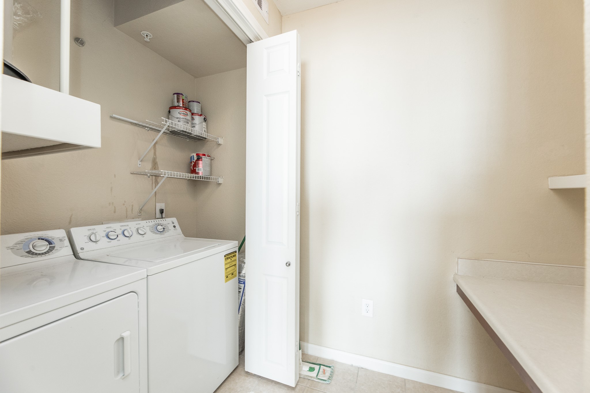 7575 Kirby Drive 2417 Property Photo 3