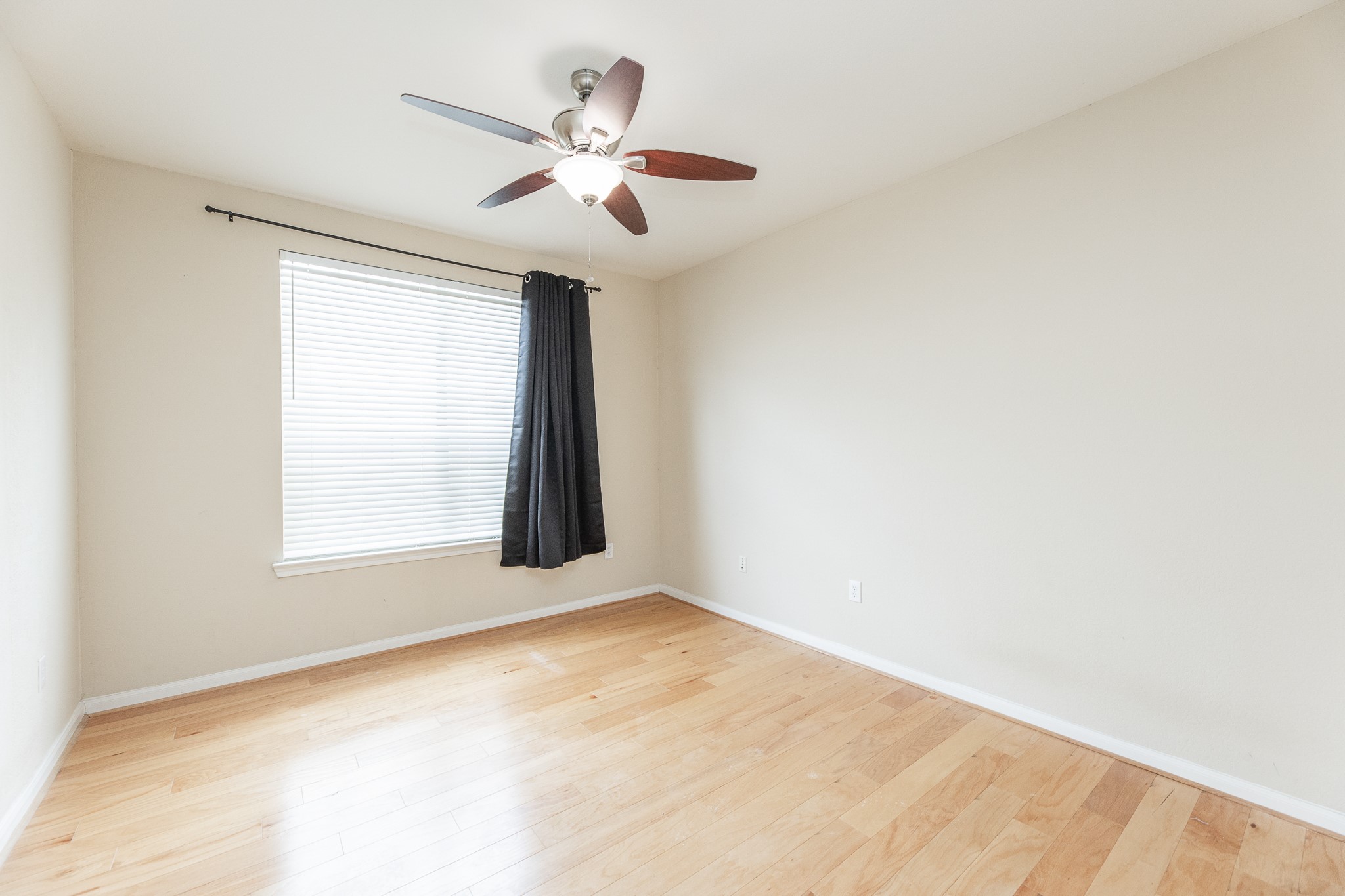 7575 Kirby Drive 2417 Property Photo 10
