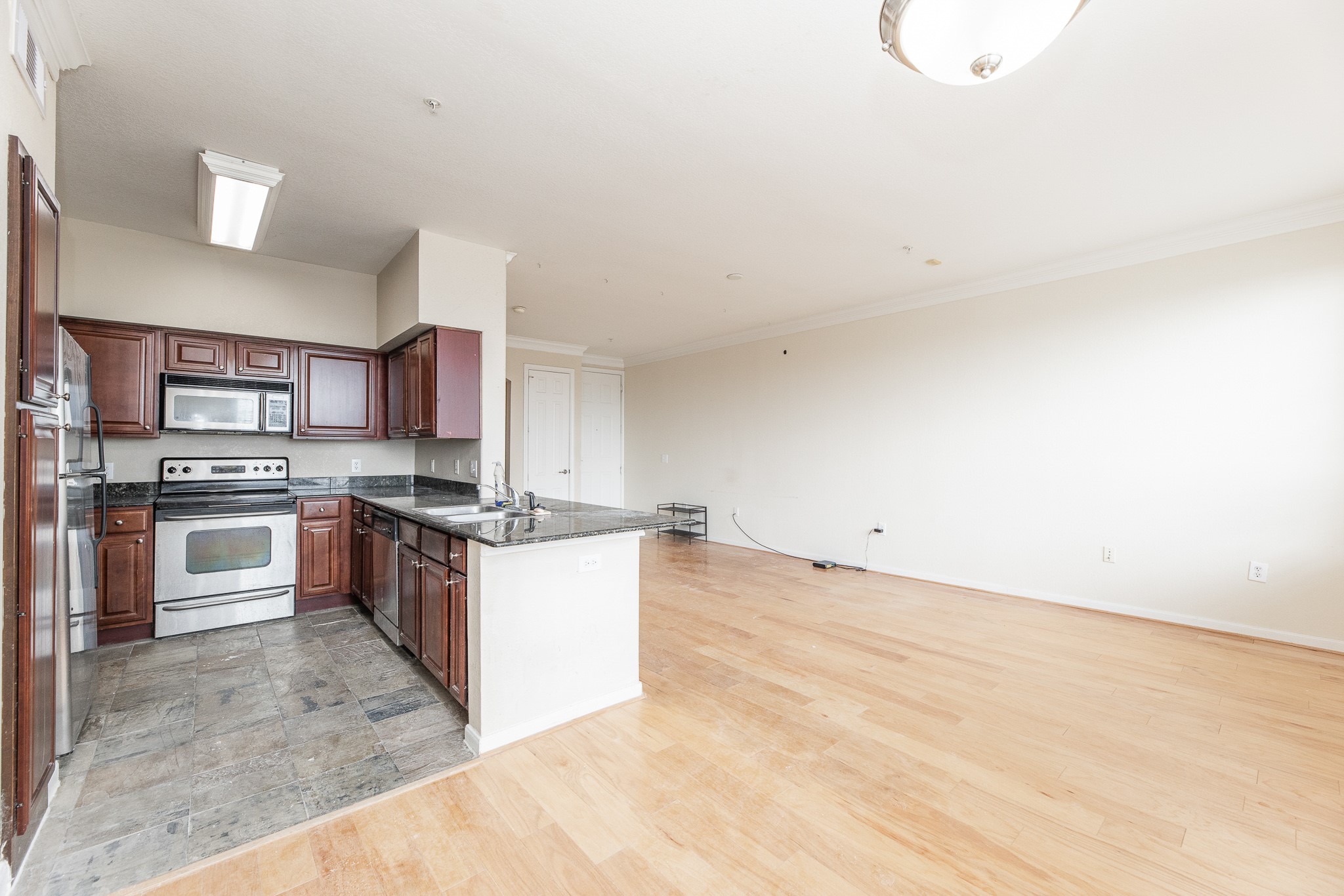 7575 Kirby Drive 2417 Property Photo 15