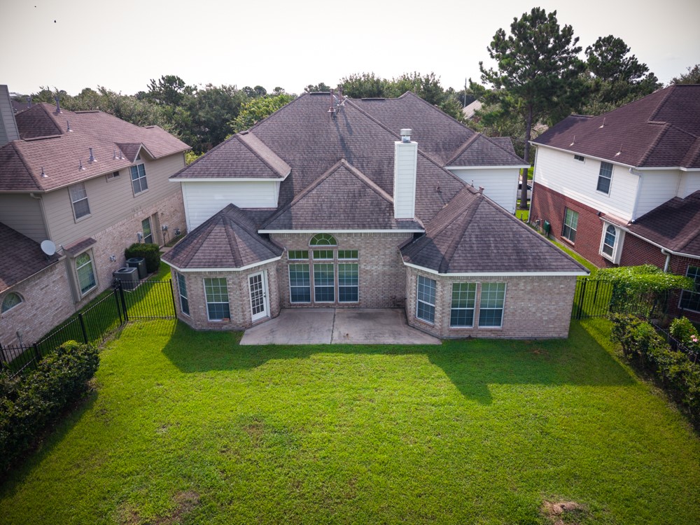 10019 Heron Meadows Drive Property Photo 22