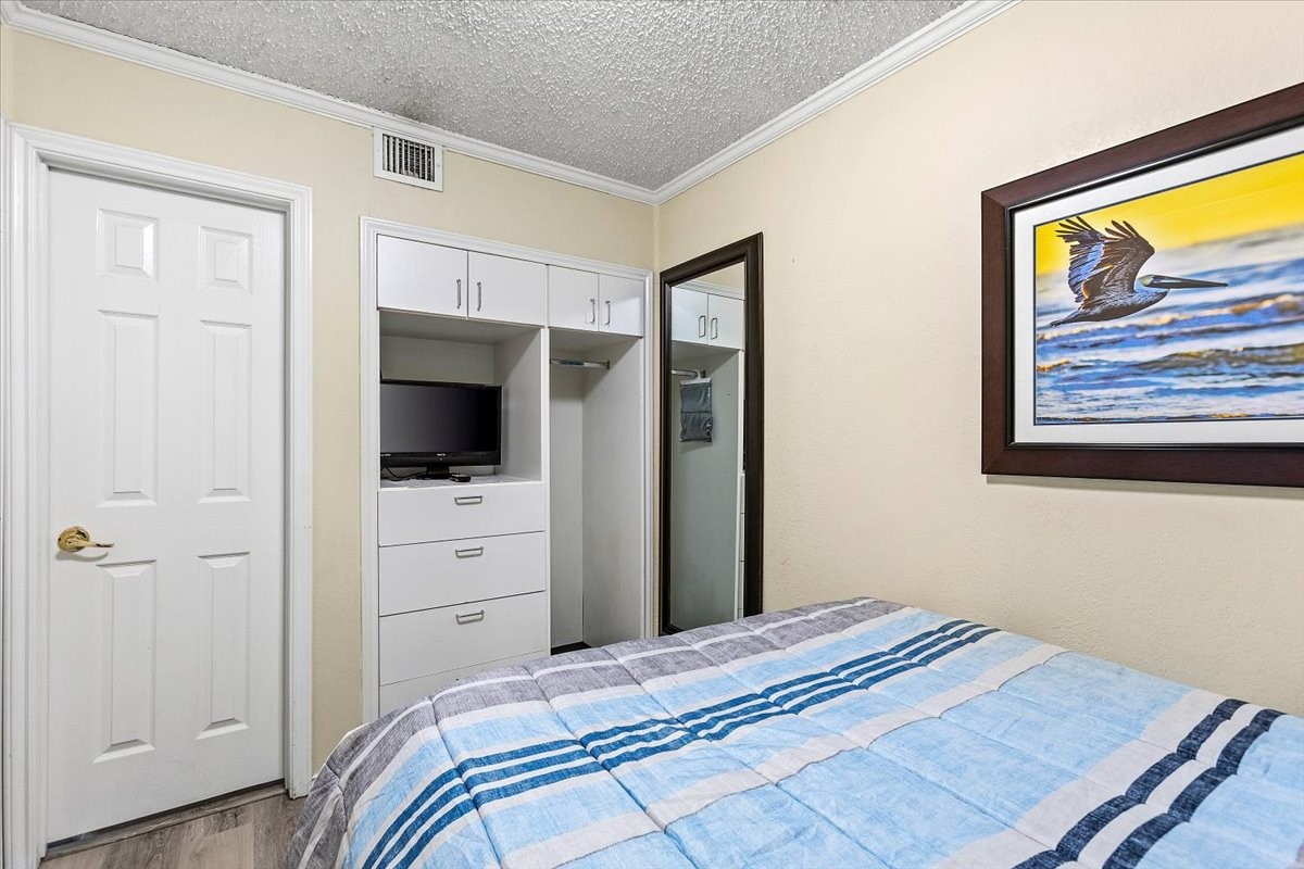6102 Seawall Boulevard 322 Property Photo 9