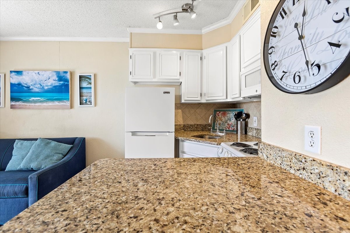 6102 Seawall Boulevard 322 Property Photo 15