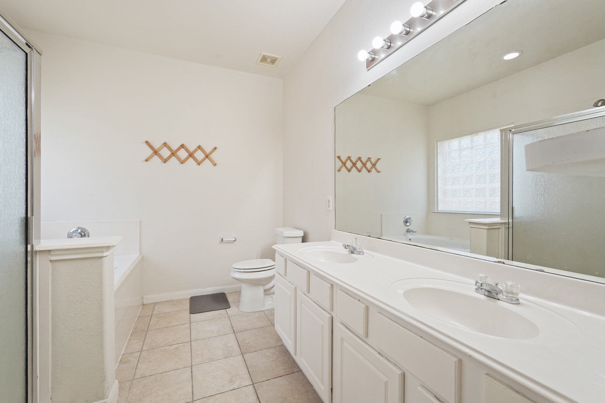 29650 Legends Green Drive Property Photo 12