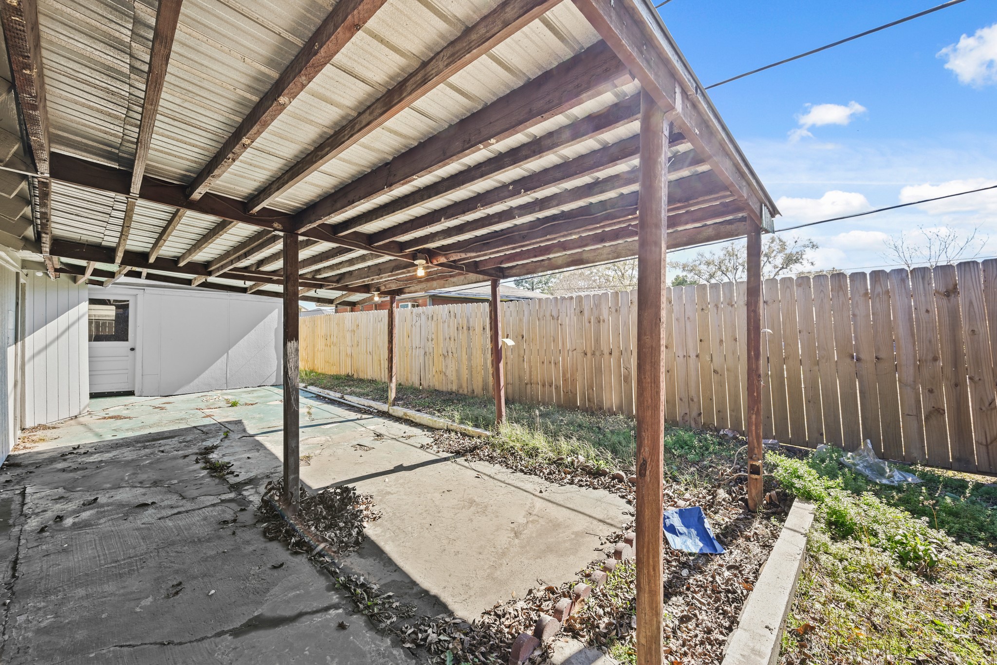 605 West Avenue Property Photo 20