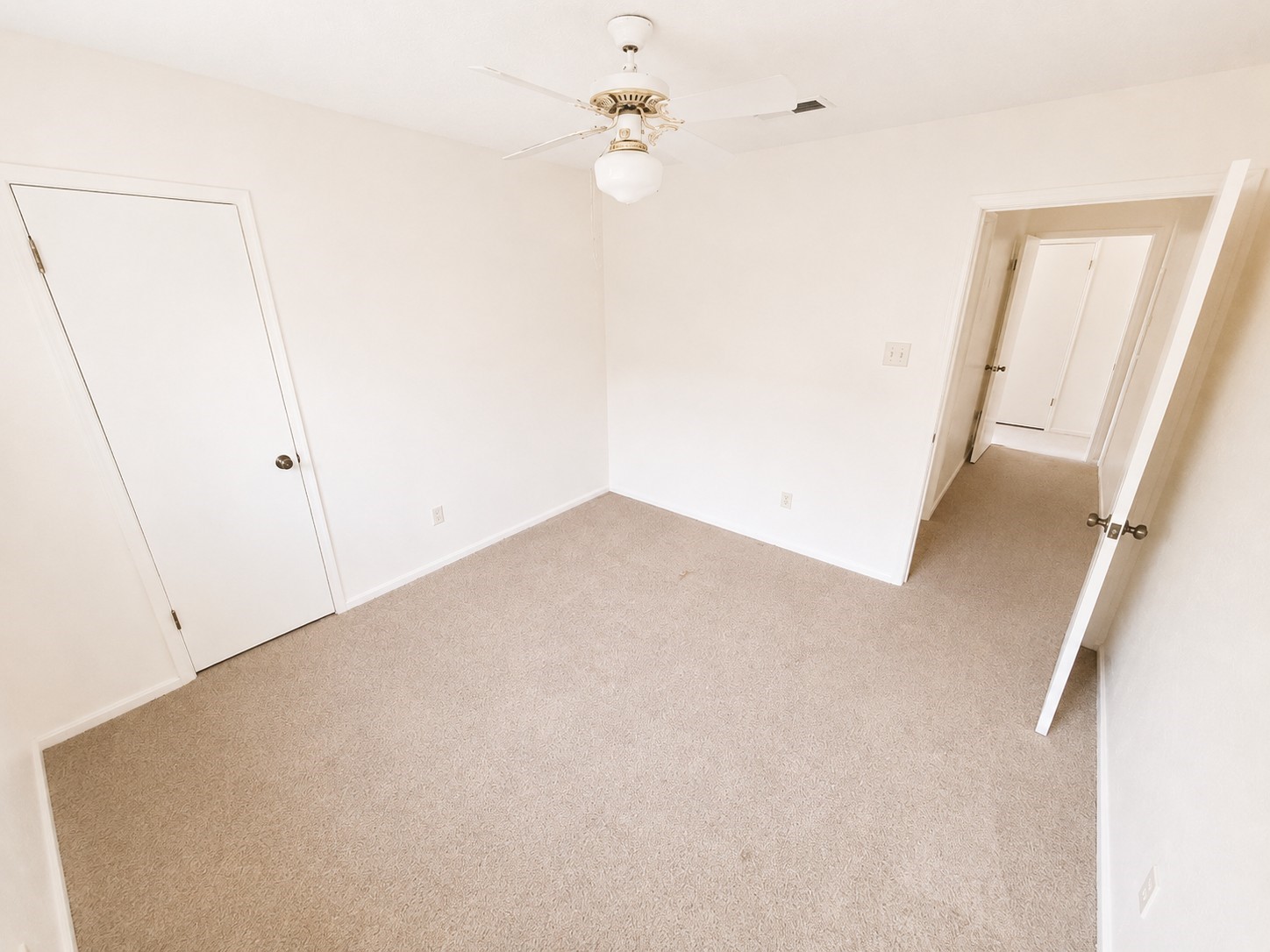 802 Seafoam Road Property Photo 10