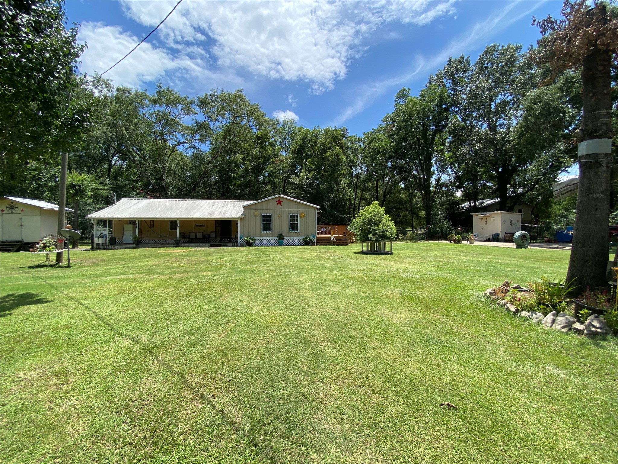 400 Mudd Street Property Photo 4
