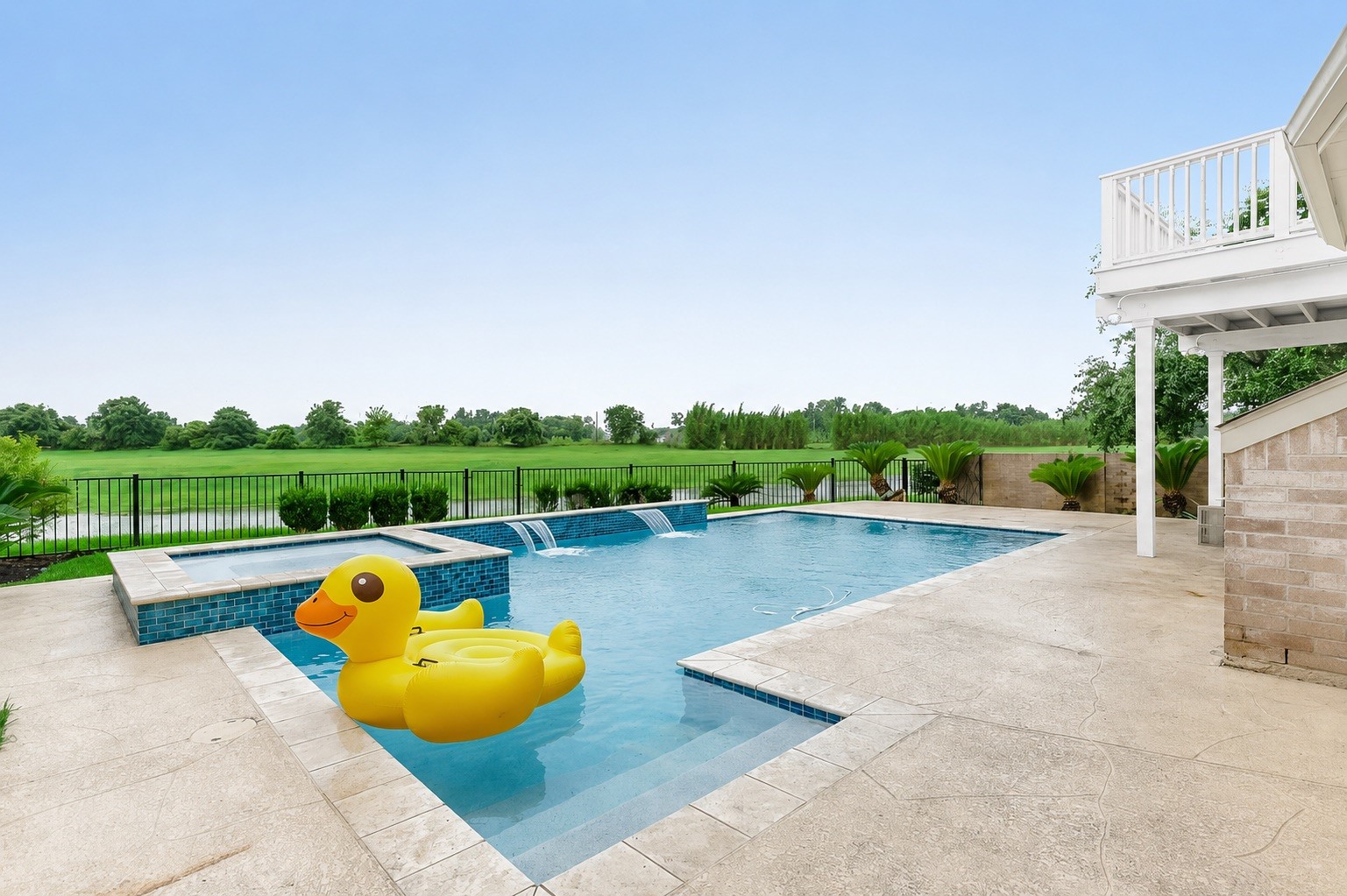 5611 Horseshoe Falls Property Photo 1