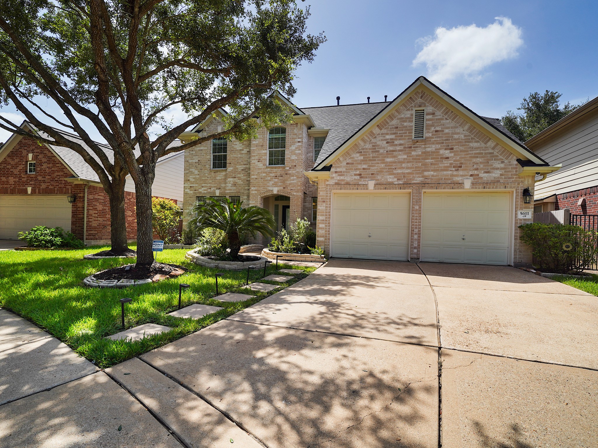 5611 Horseshoe Falls Property Photo 2