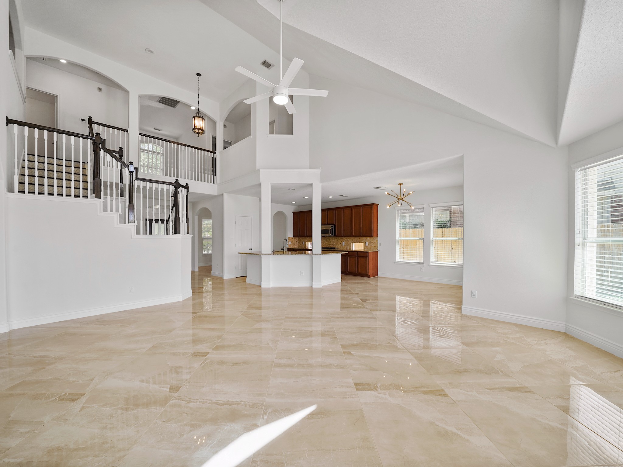 5611 Horseshoe Falls Property Photo 5