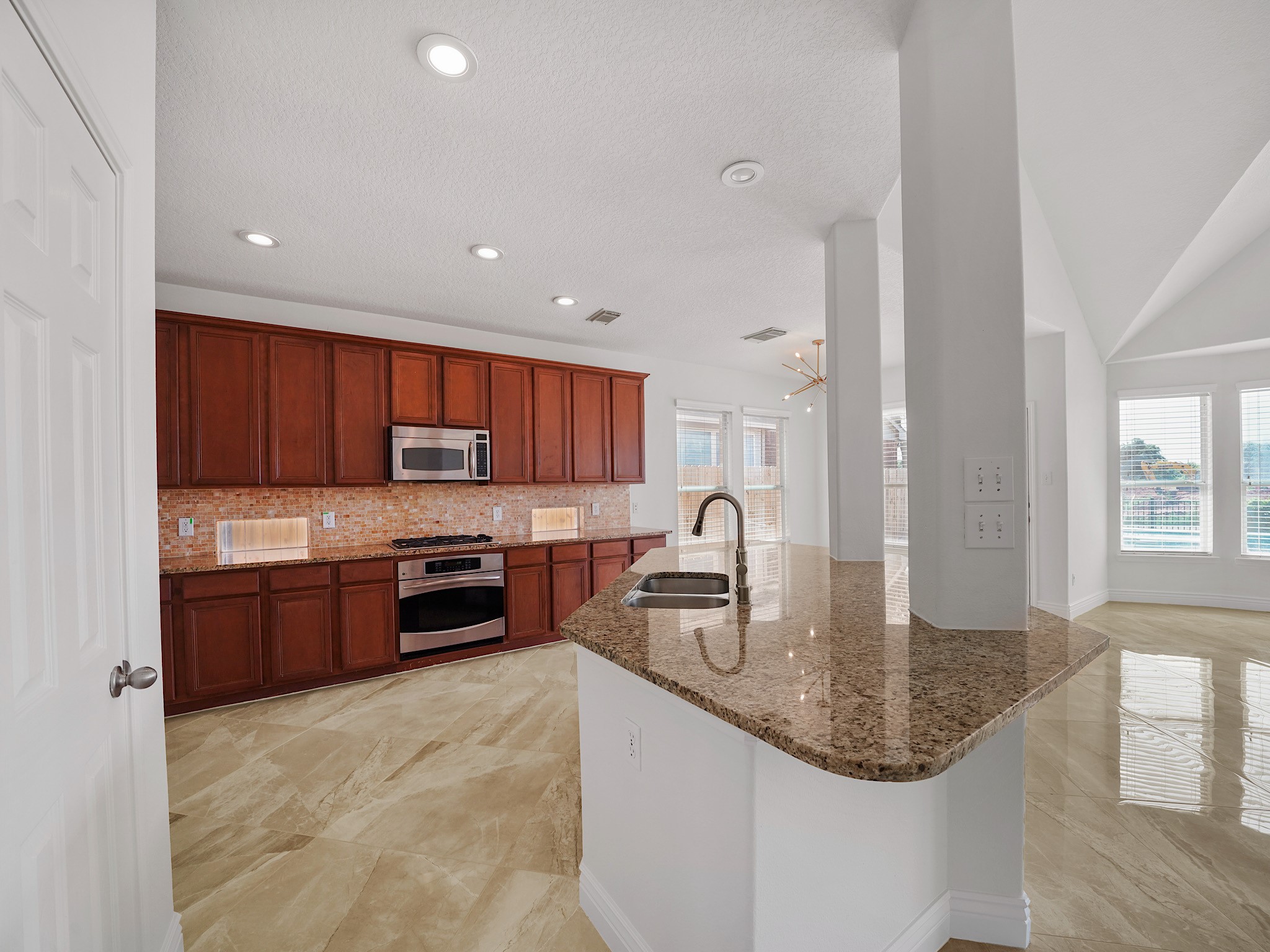 5611 Horseshoe Falls Property Photo 13