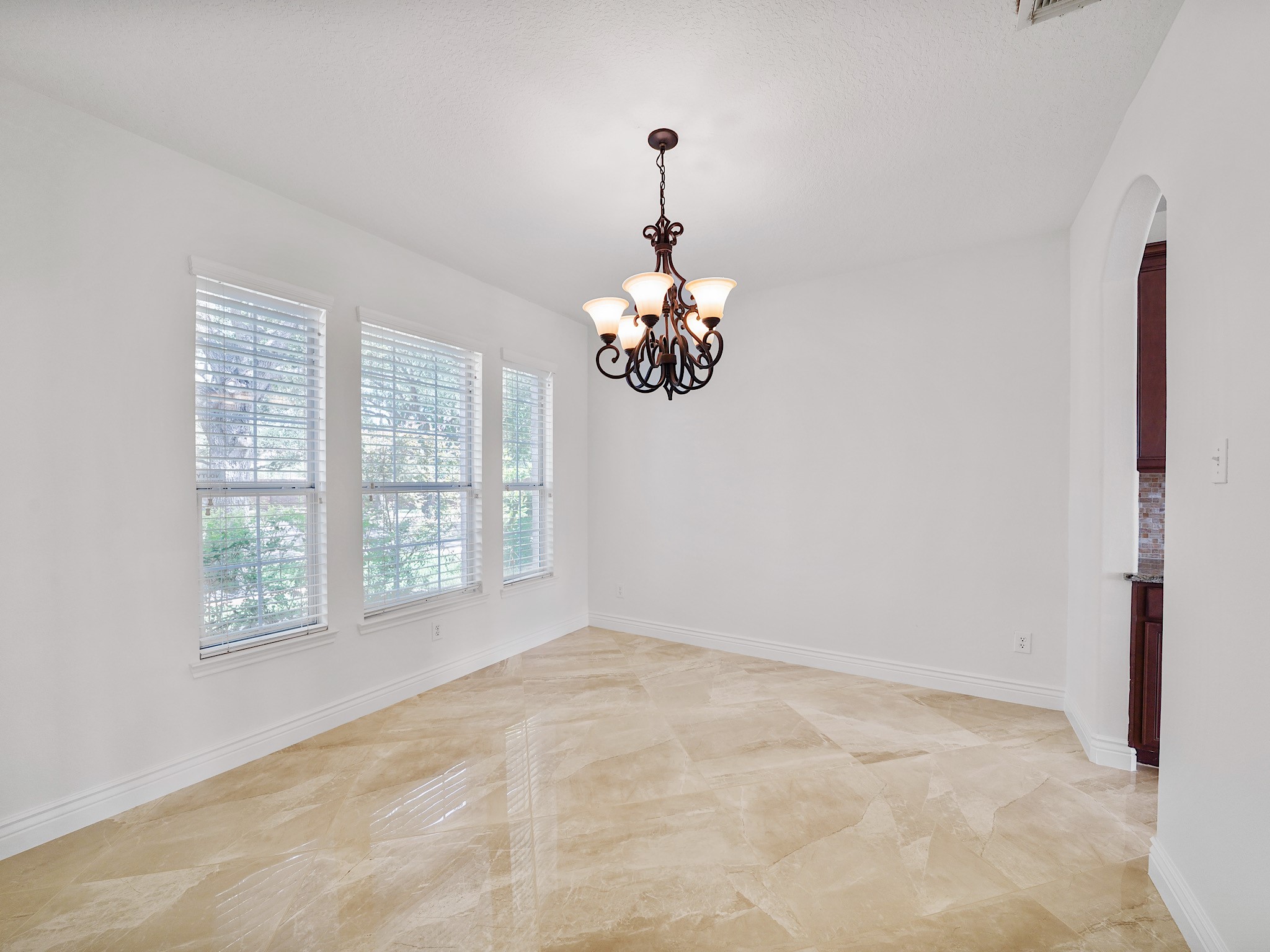 5611 Horseshoe Falls Property Photo 14