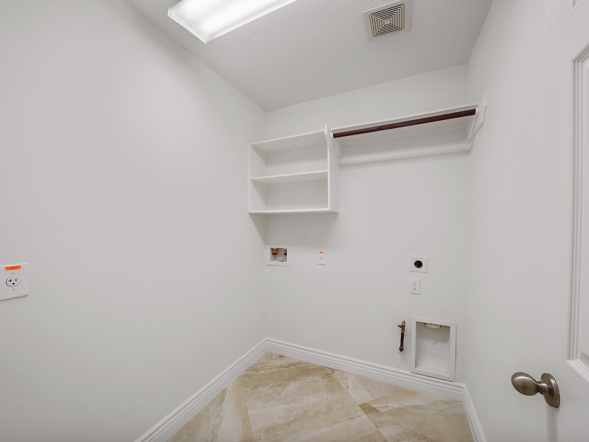 5611 Horseshoe Falls Property Photo 23