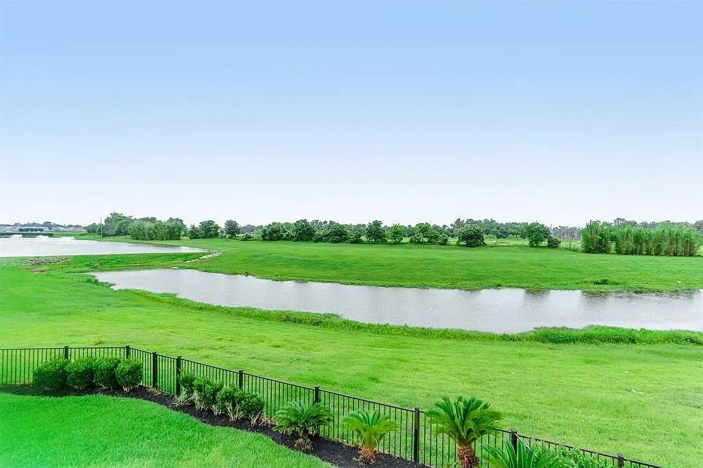 5611 Horseshoe Falls Property Photo 37