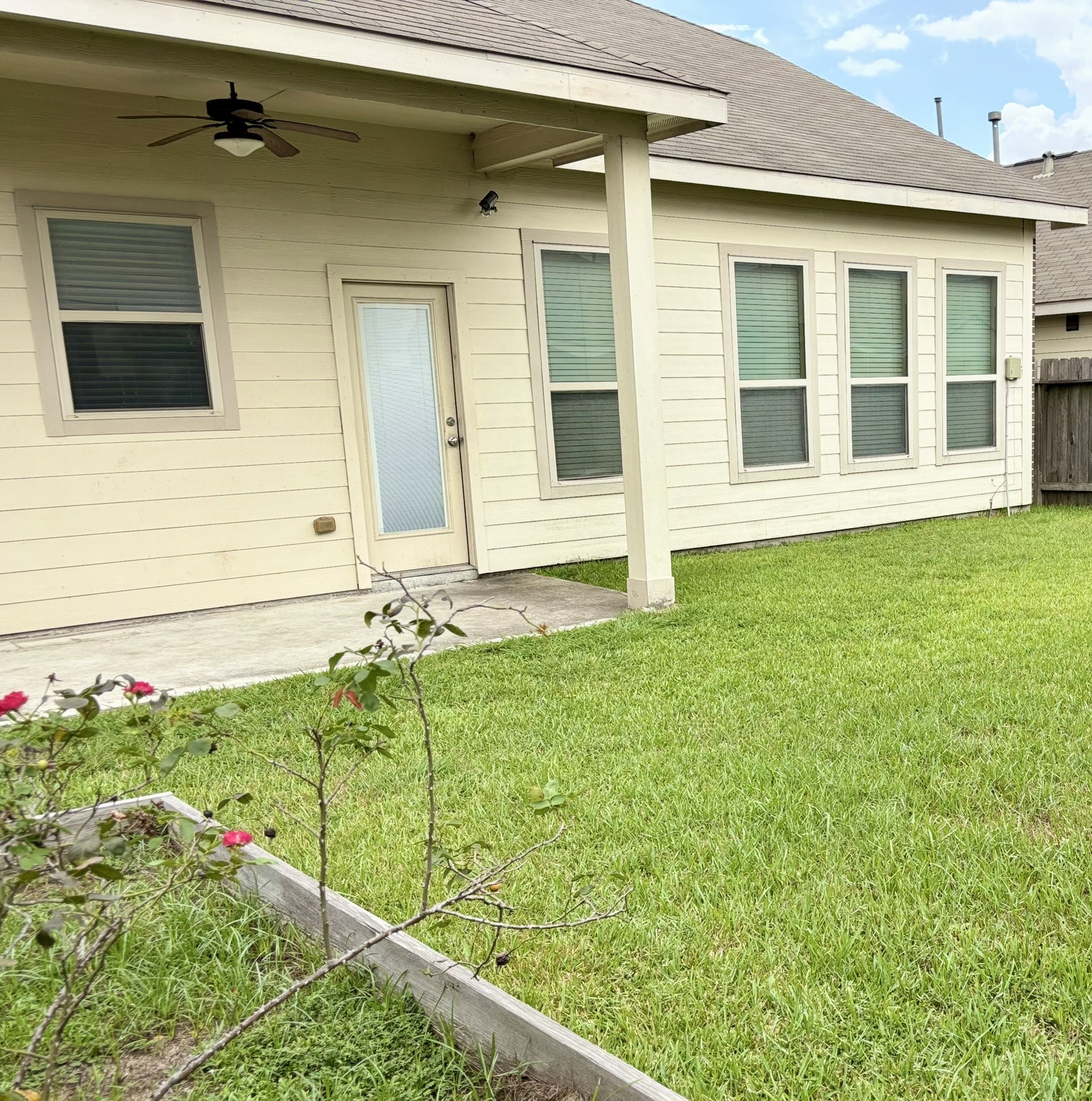10914 Camarillo Court Property Photo 45