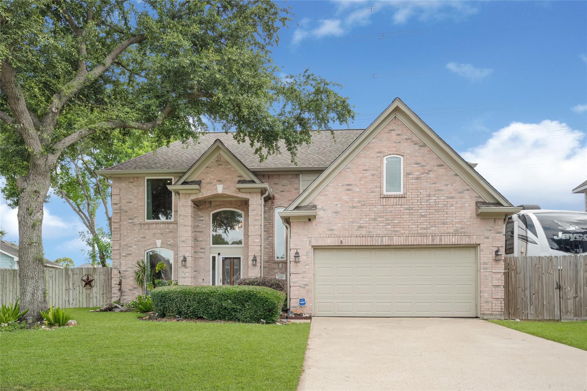 2205 W Van Trease Drive, Deer Park Tx 77536 Property Photo 1
