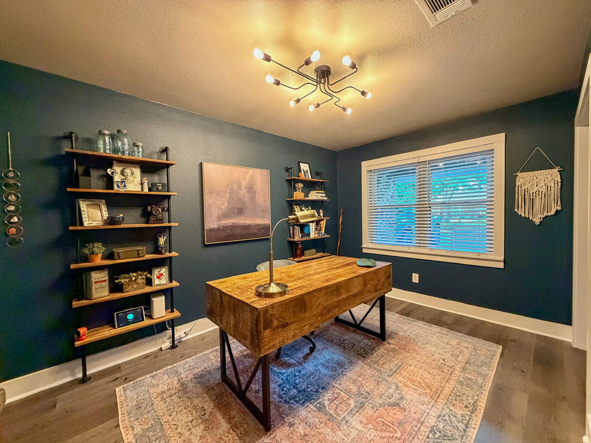 704 Briargrove Drive Property Photo 11