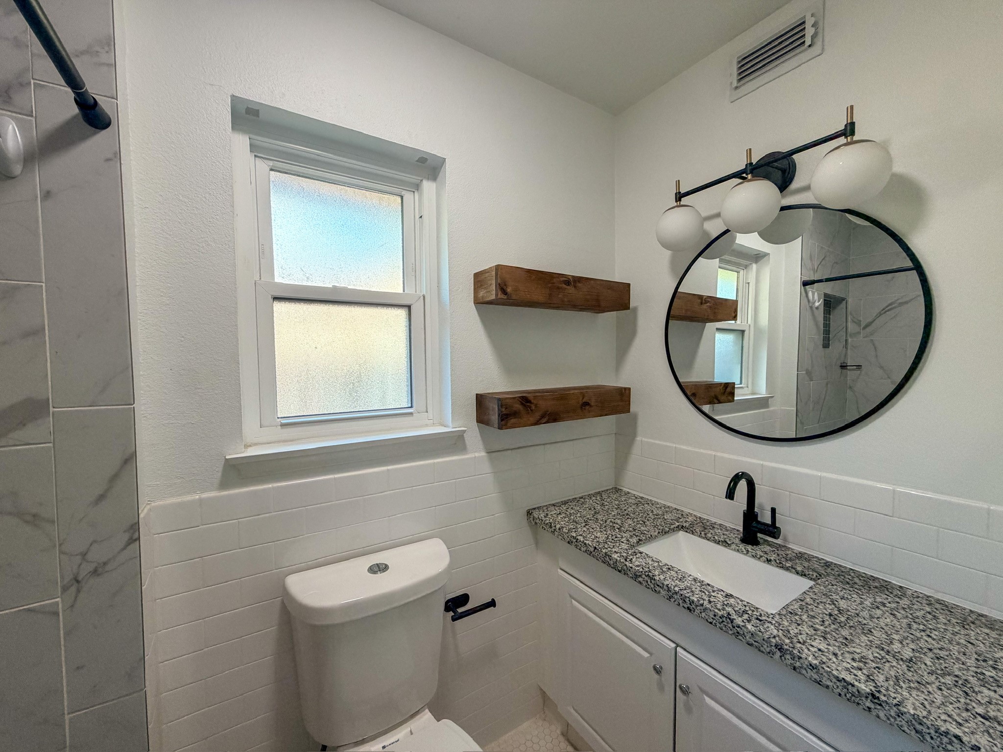 704 Briargrove Drive Property Photo 15