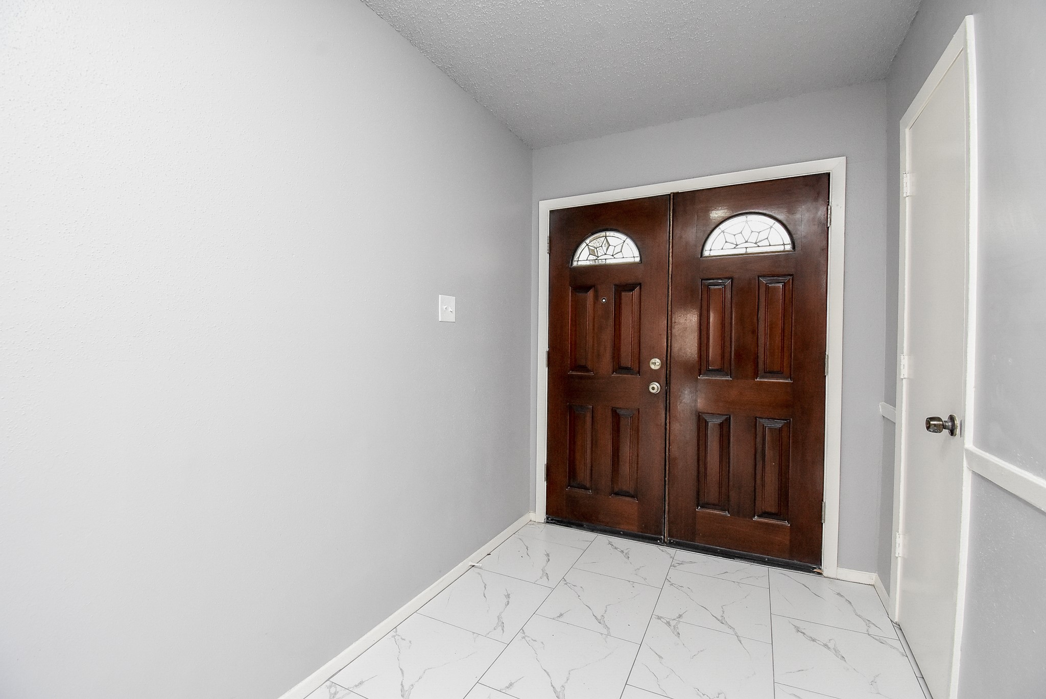 23515 Briarcreek Boulevard Property Photo 4