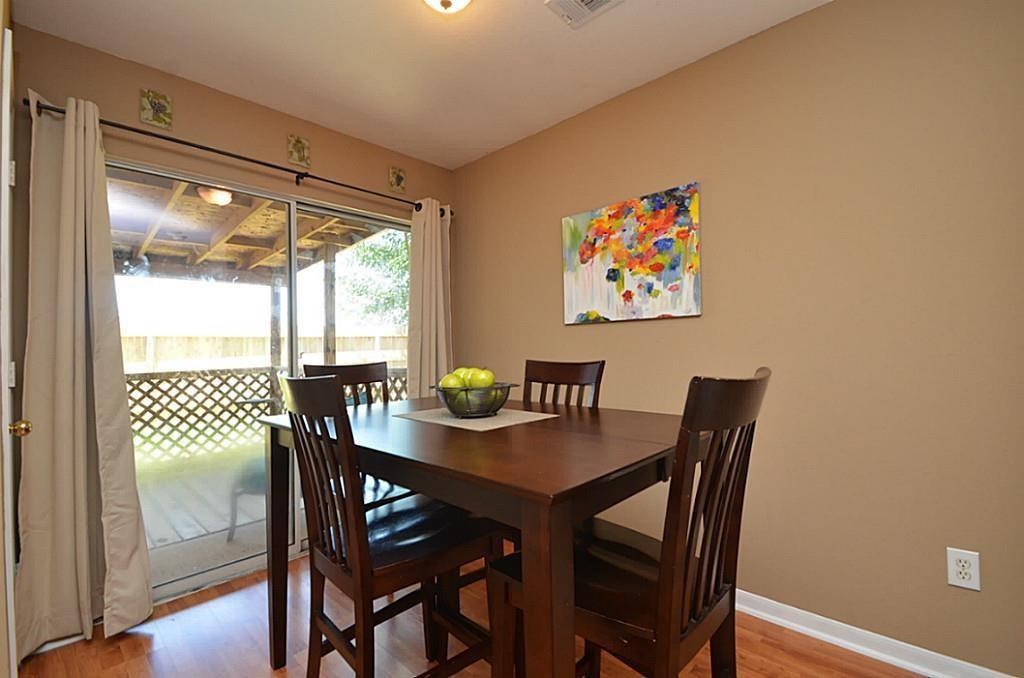 7251 River Pines Drive Property Photo 3