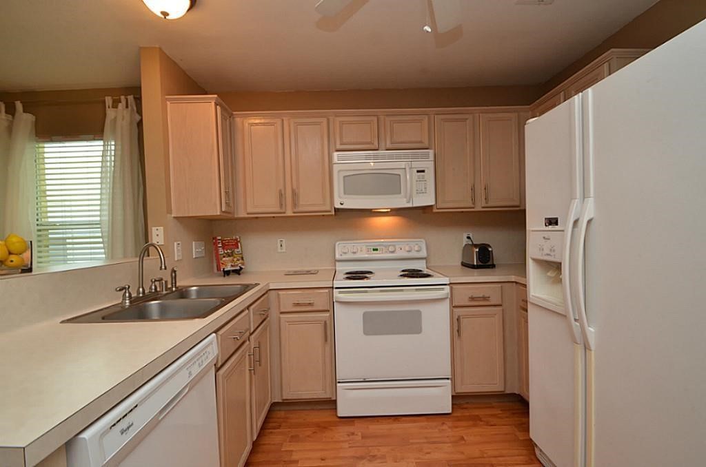 7251 River Pines Drive Property Photo 4