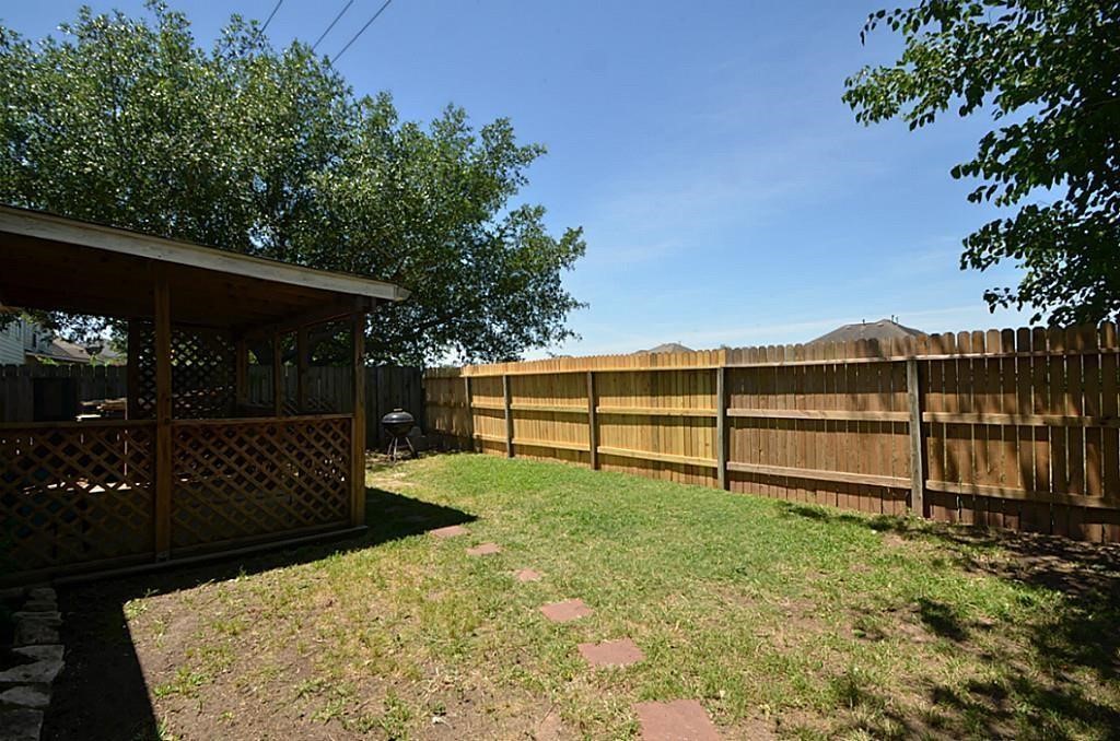 7251 River Pines Drive Property Photo 8