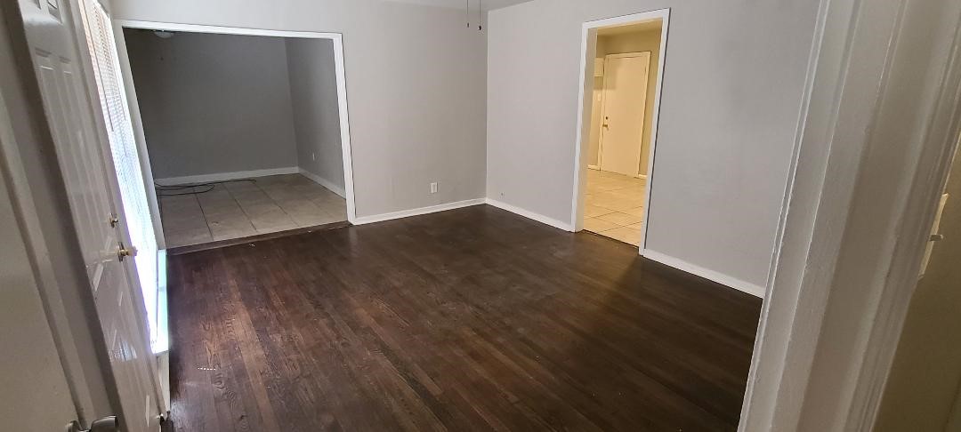 5615 Simsdale Street Property Photo 4