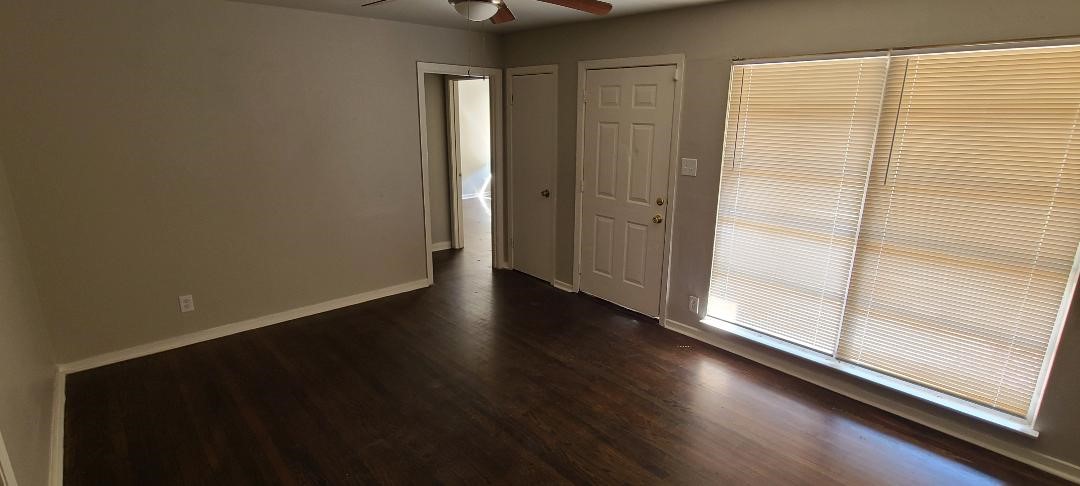 5615 Simsdale Street Property Photo 7