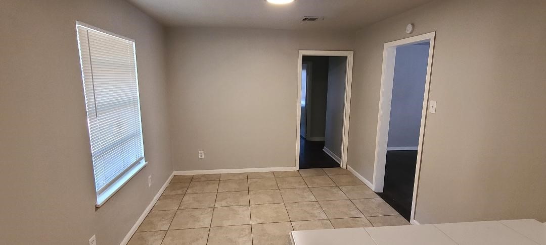 5615 Simsdale Street Property Photo 11
