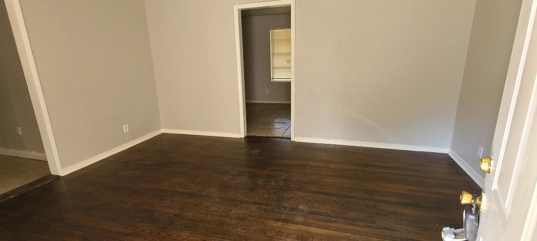 5615 Simsdale Street Property Photo 12