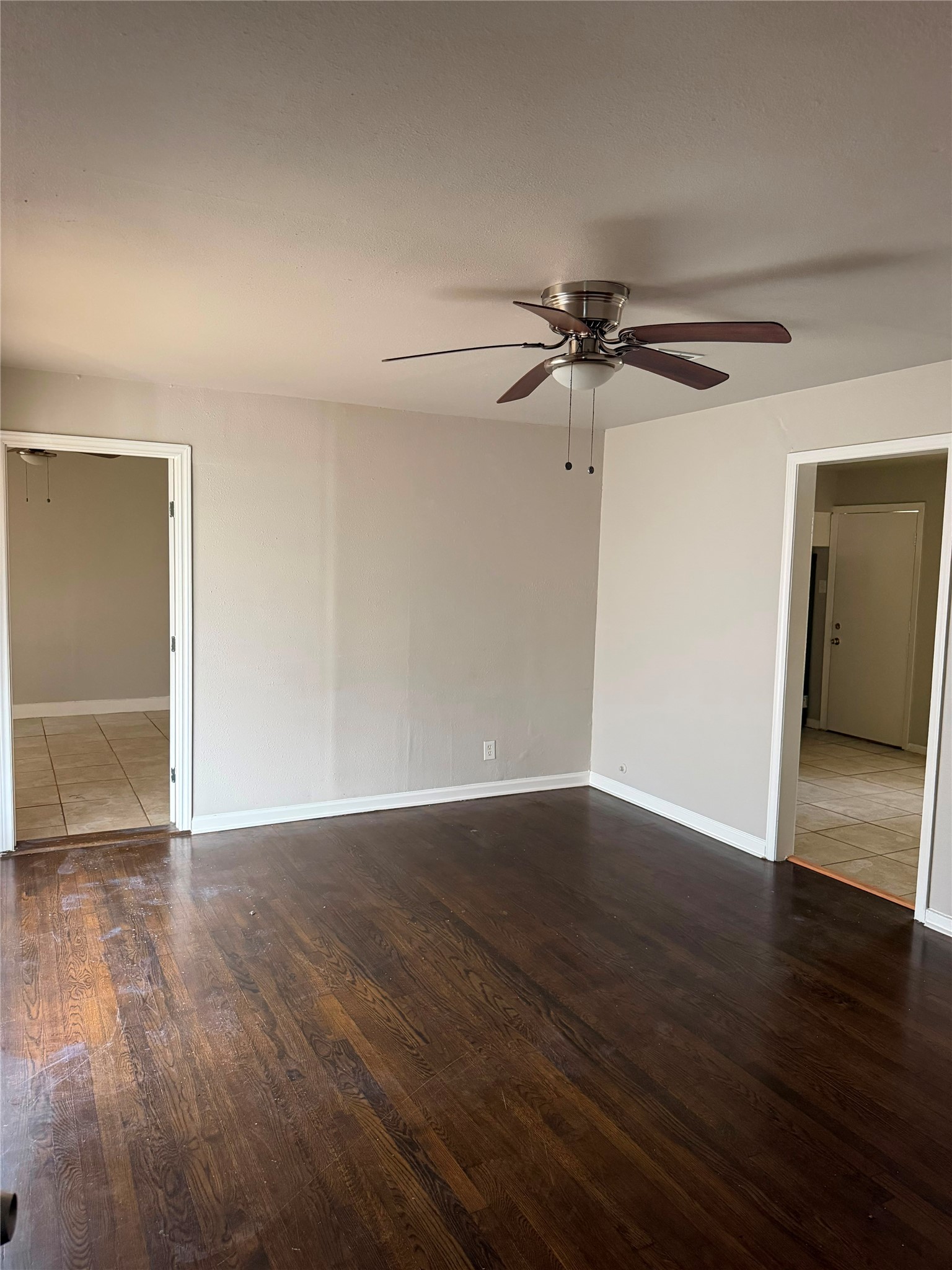 5615 Simsdale Street Property Photo 18