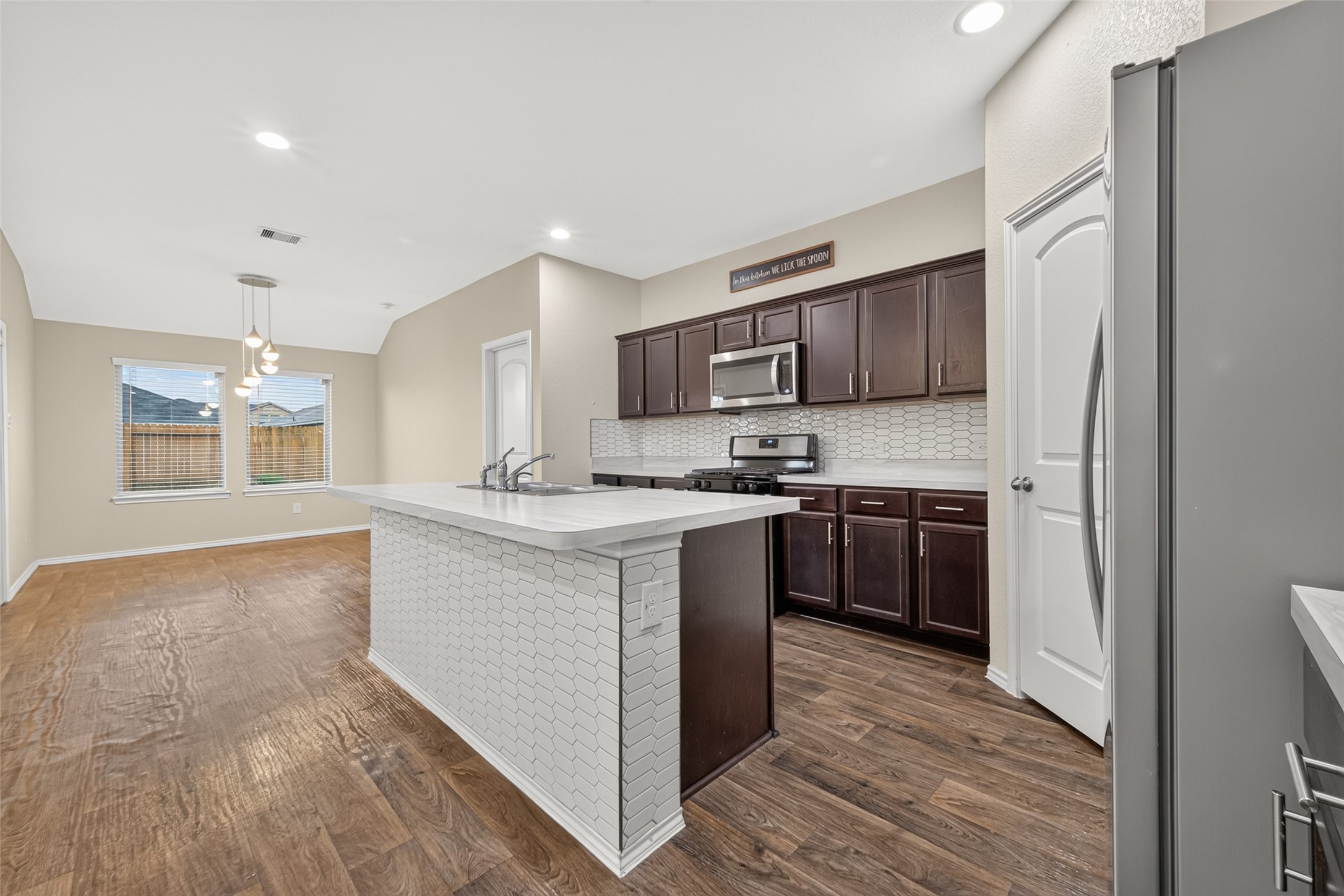 5114 Belmont Harvest Way Property Photo 6