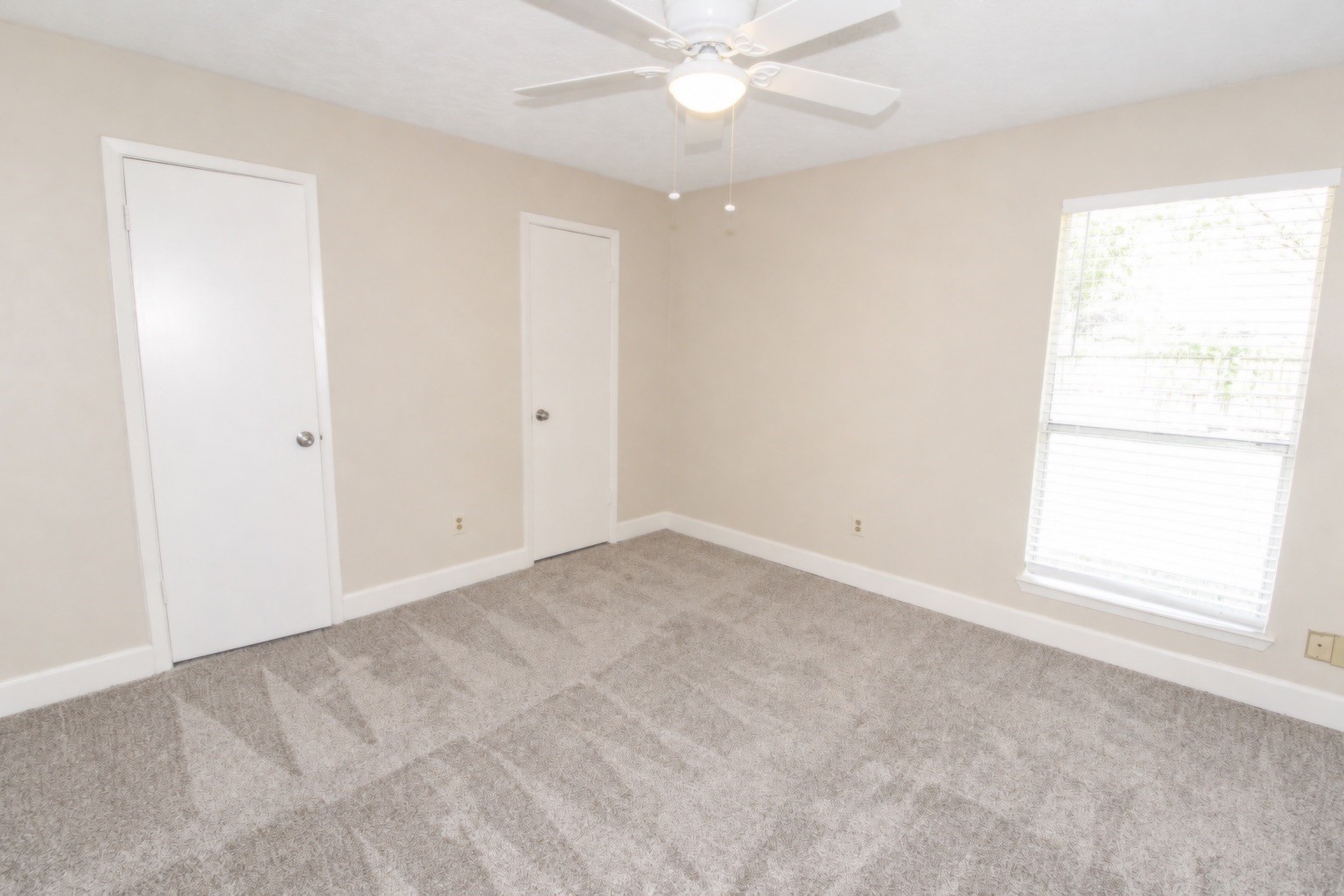 715 Land Grant Drive Property Photo 11