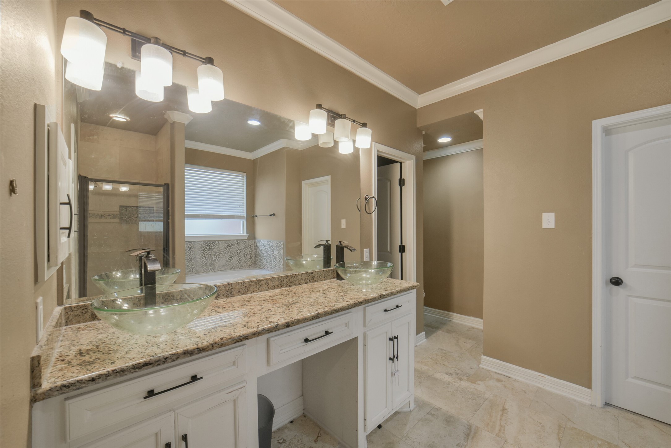 3755 Lauderwood Lane Property Photo 11