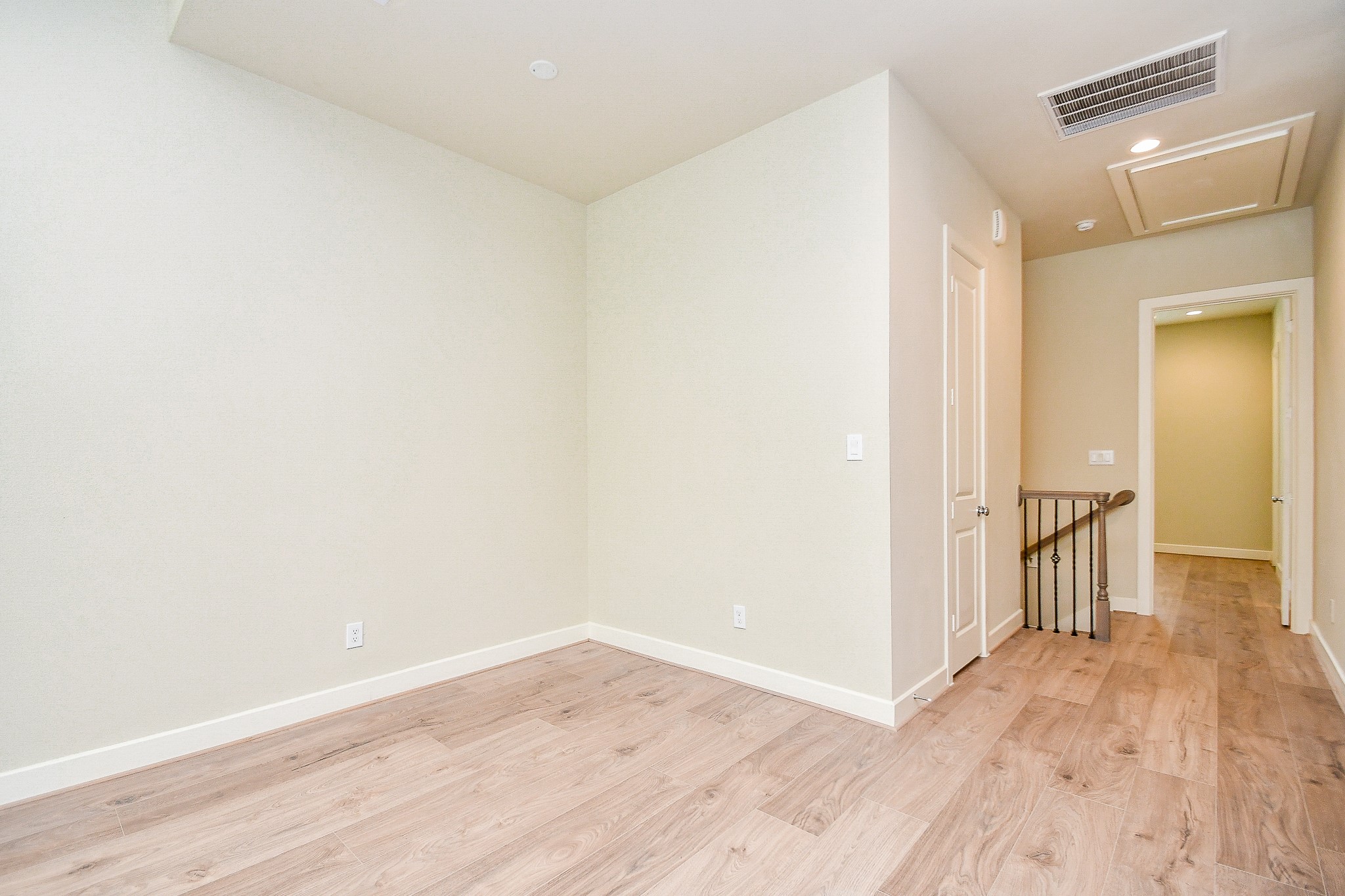 2307 Warhol Way Property Photo 19