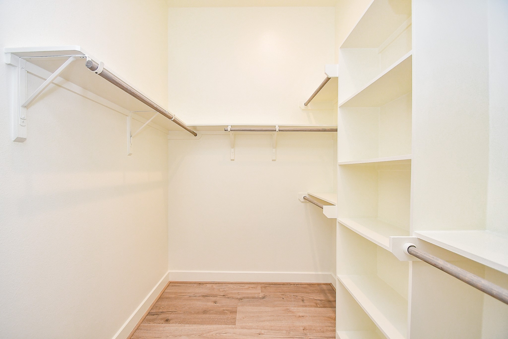 2307 Warhol Way Property Photo 24