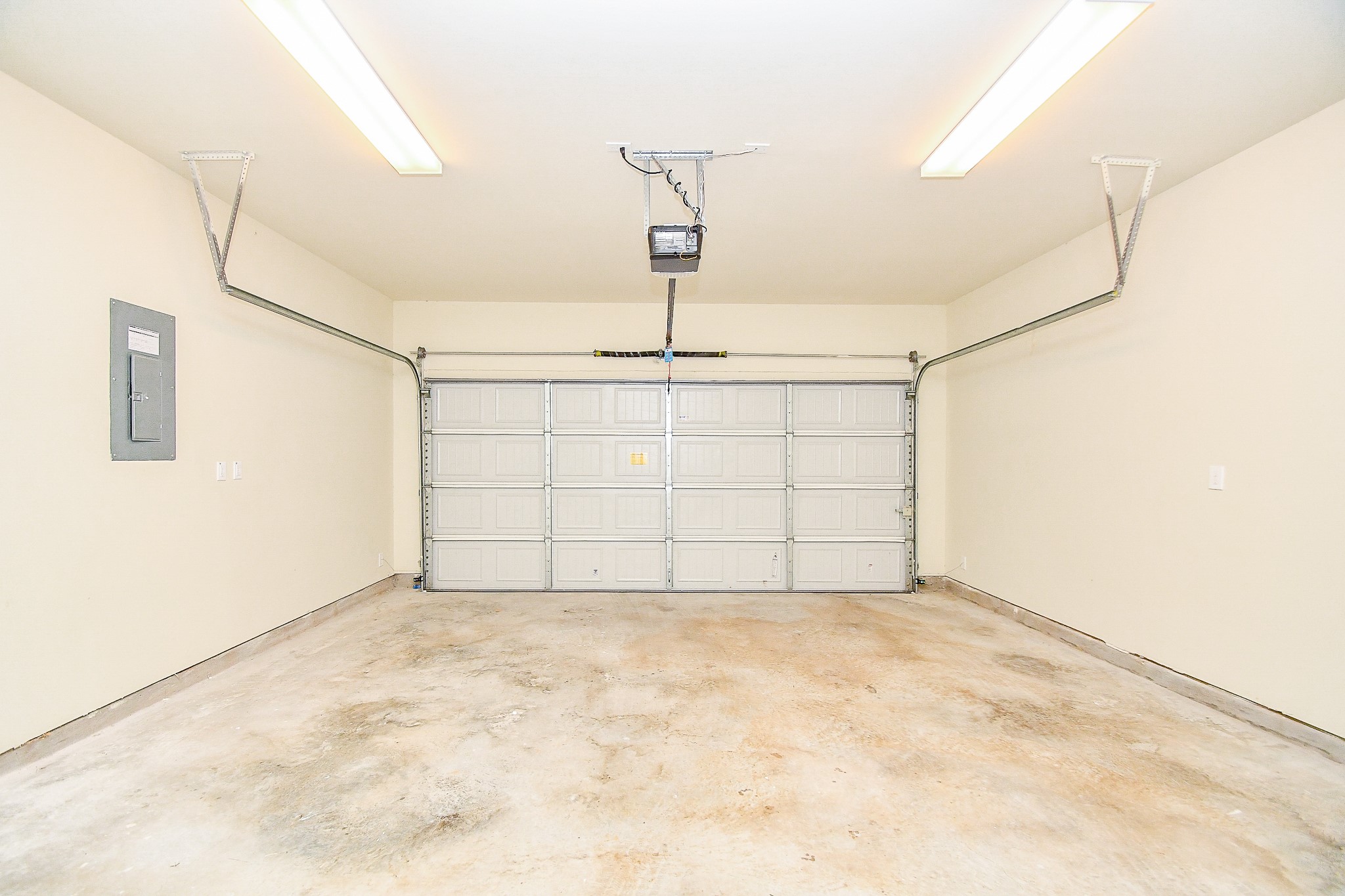 2307 Warhol Way Property Photo 31