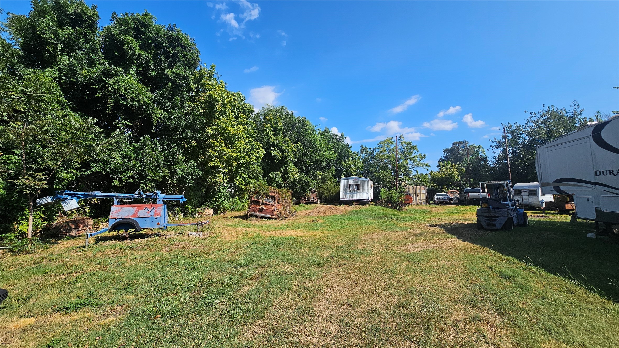 6027 Edwards Drive Property Photo 9