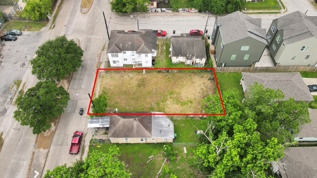 2705 Alabama Street Property Photo 7