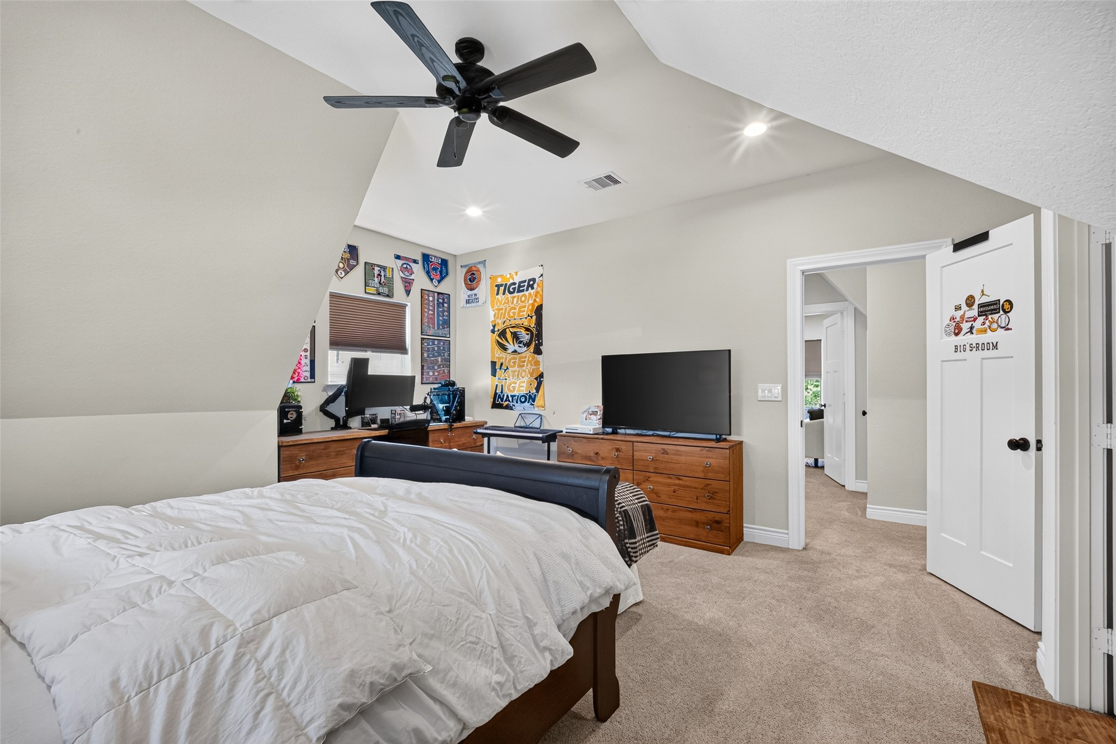 107.5 Shirleen Drive Property Photo 25