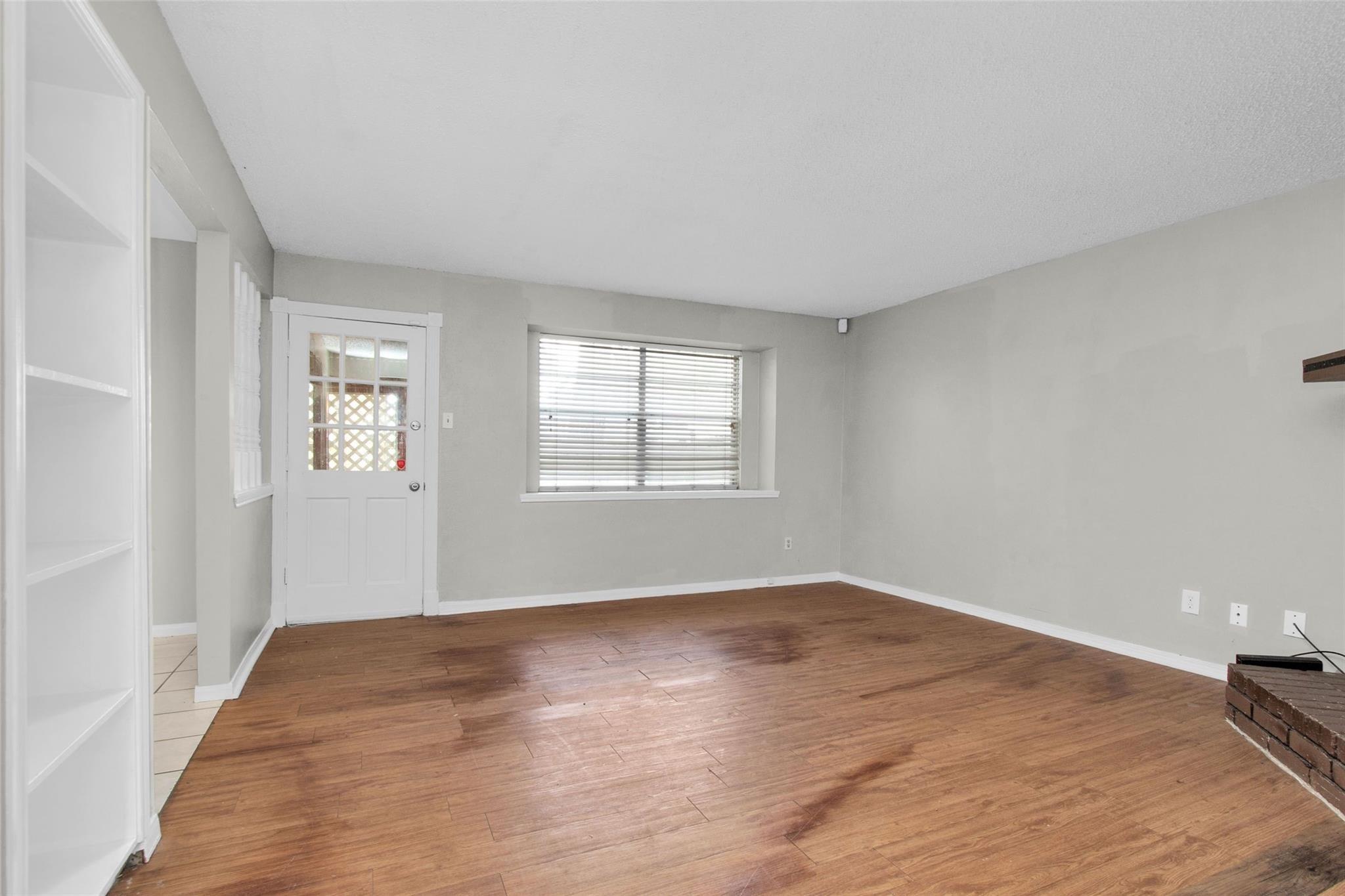7003 Fox Knoll Lane Property Photo 10