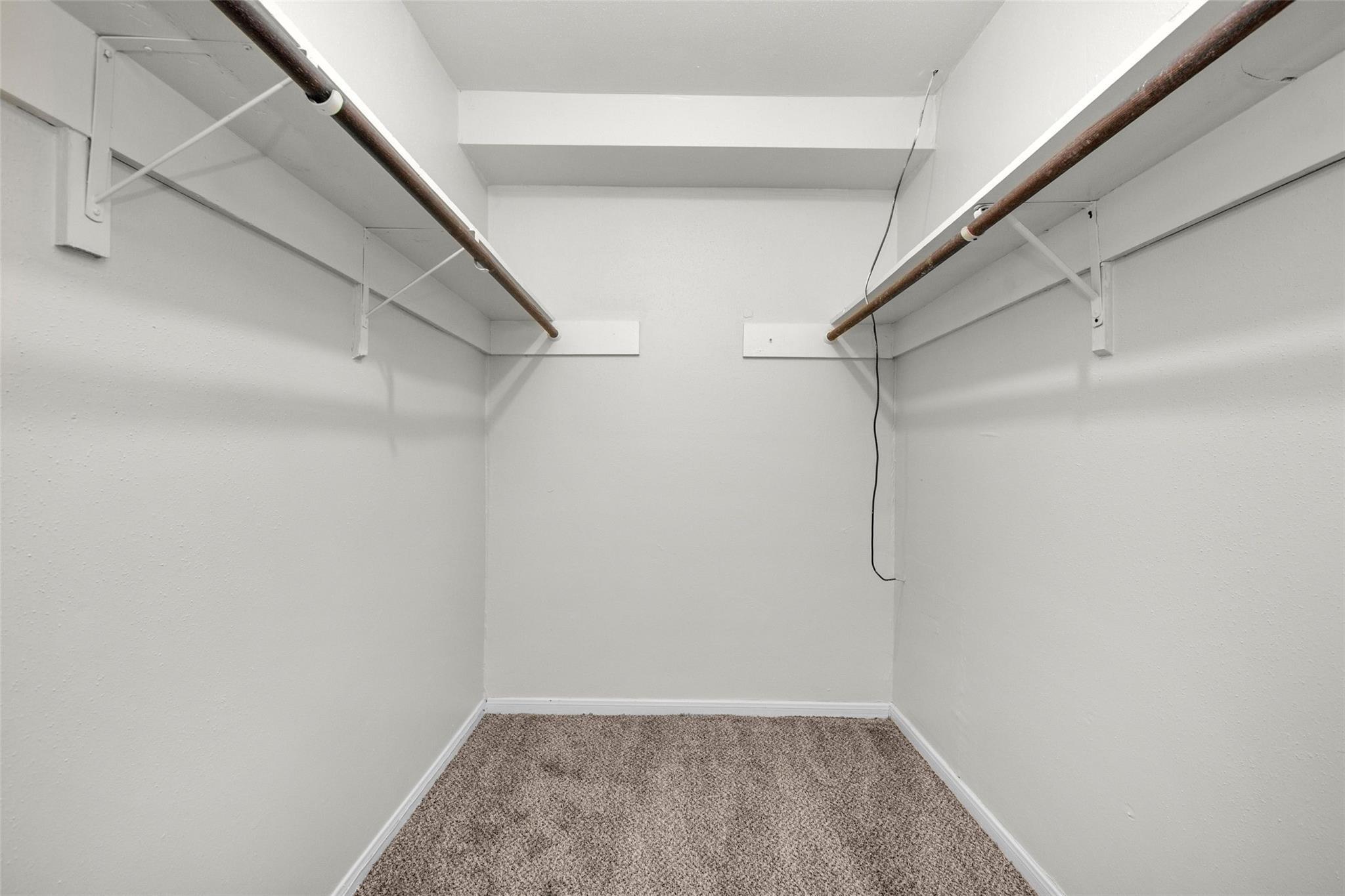 7003 Fox Knoll Lane Property Photo 25