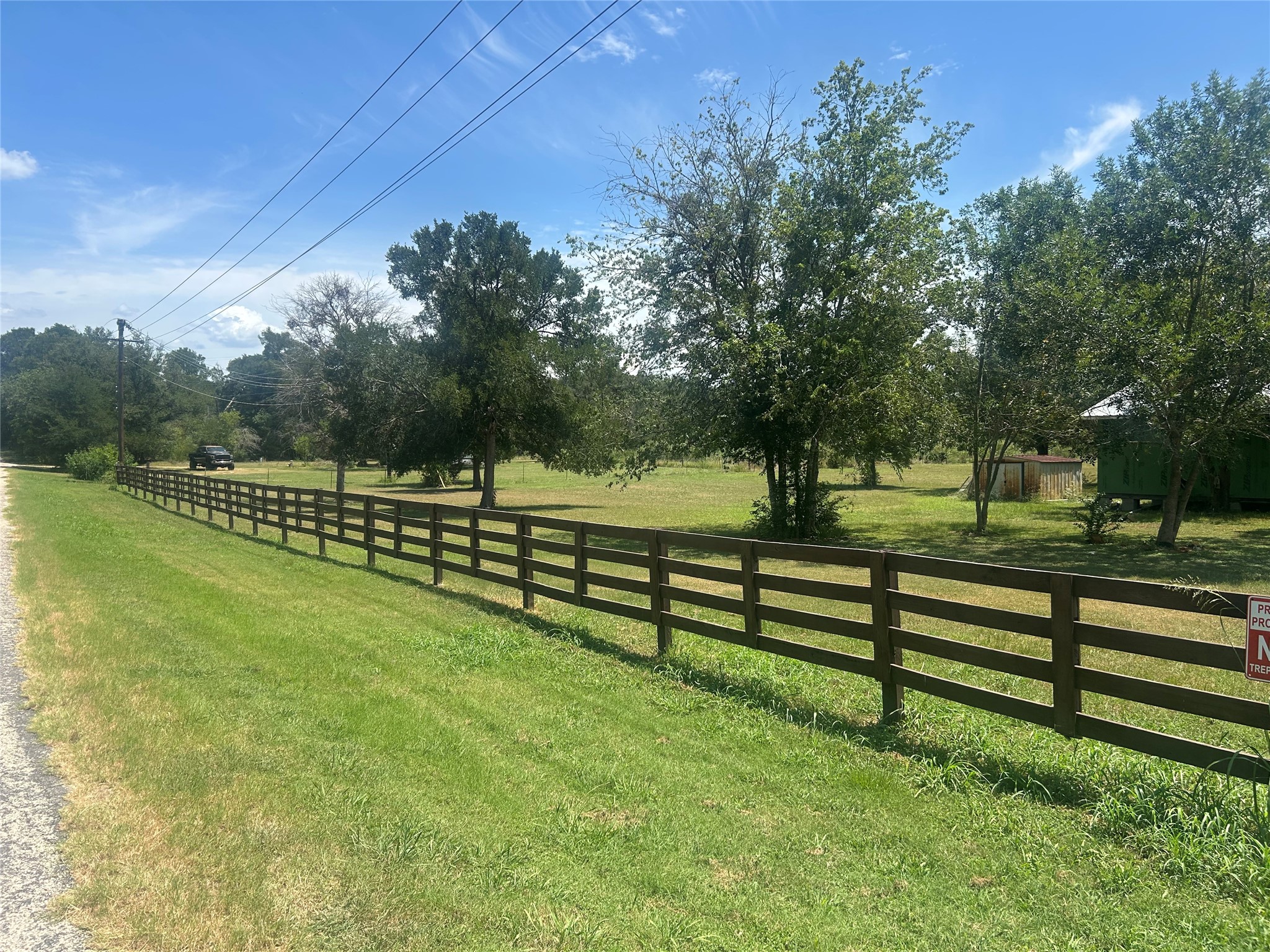 2175 Old Highway 20 Property Photo 3