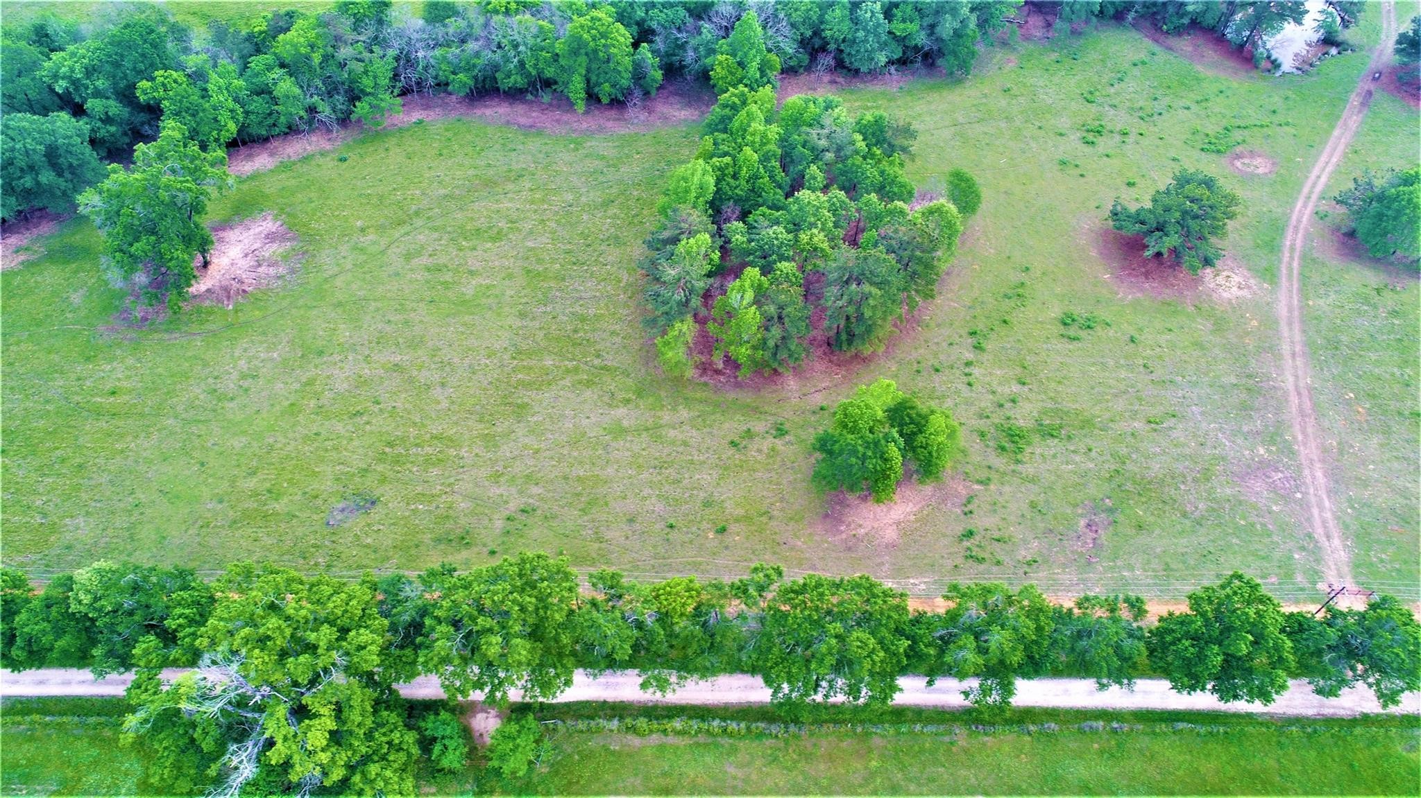 749 County Road 4110 Property Photo 1