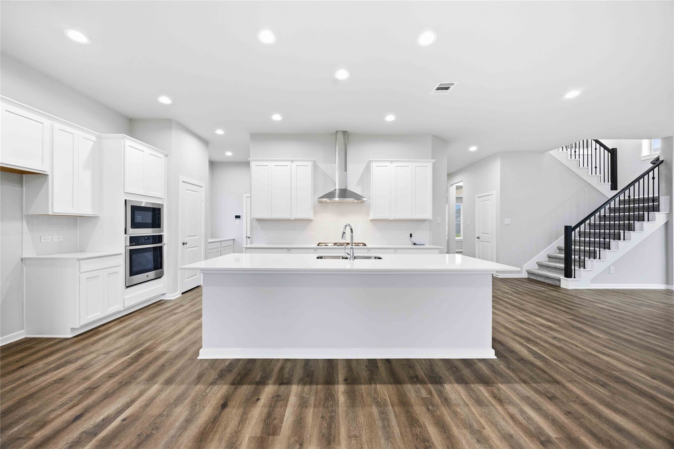 2808 Gran Castillo Drive Property Photo 12