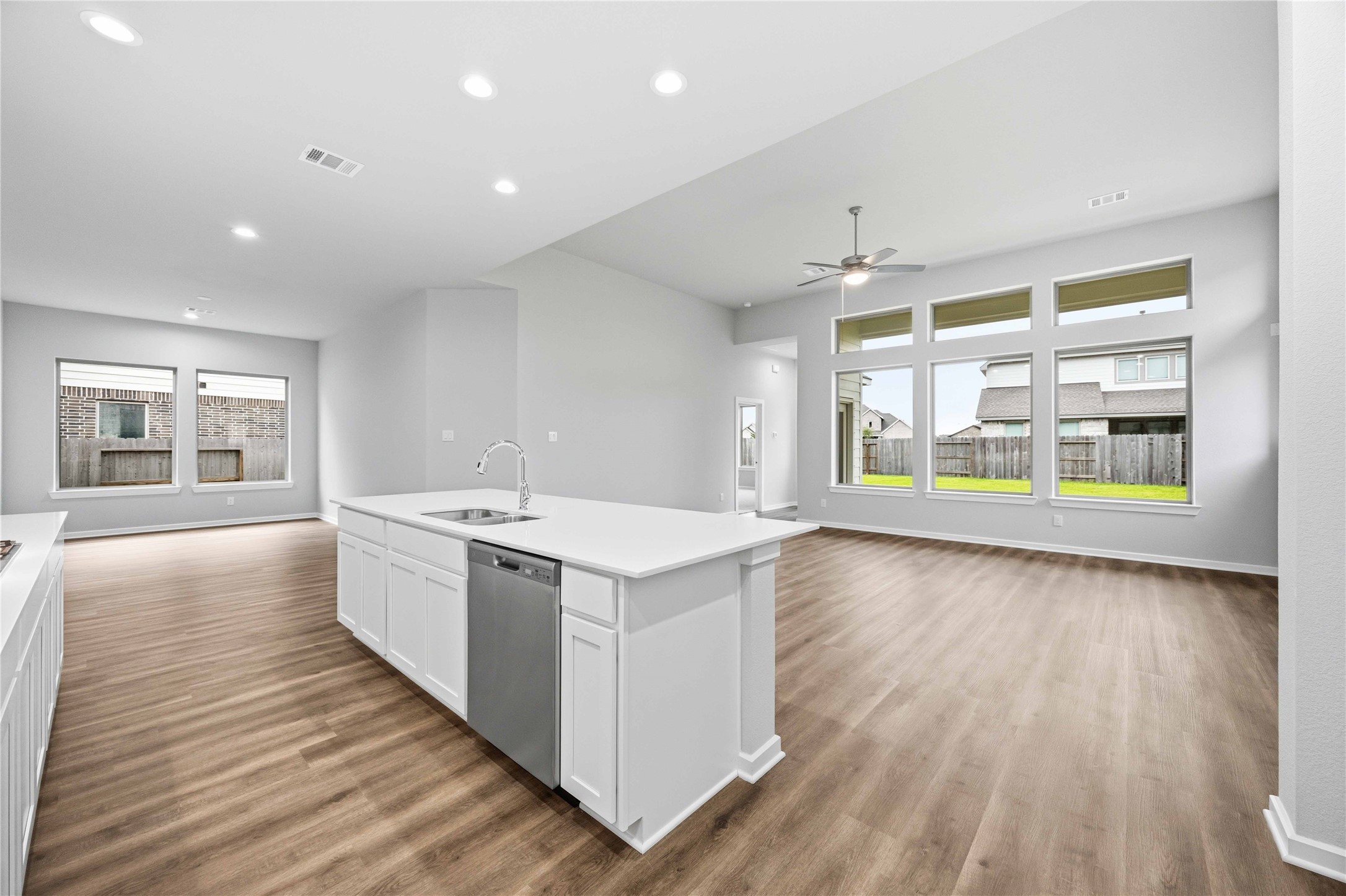 2808 Gran Castillo Drive Property Photo 15
