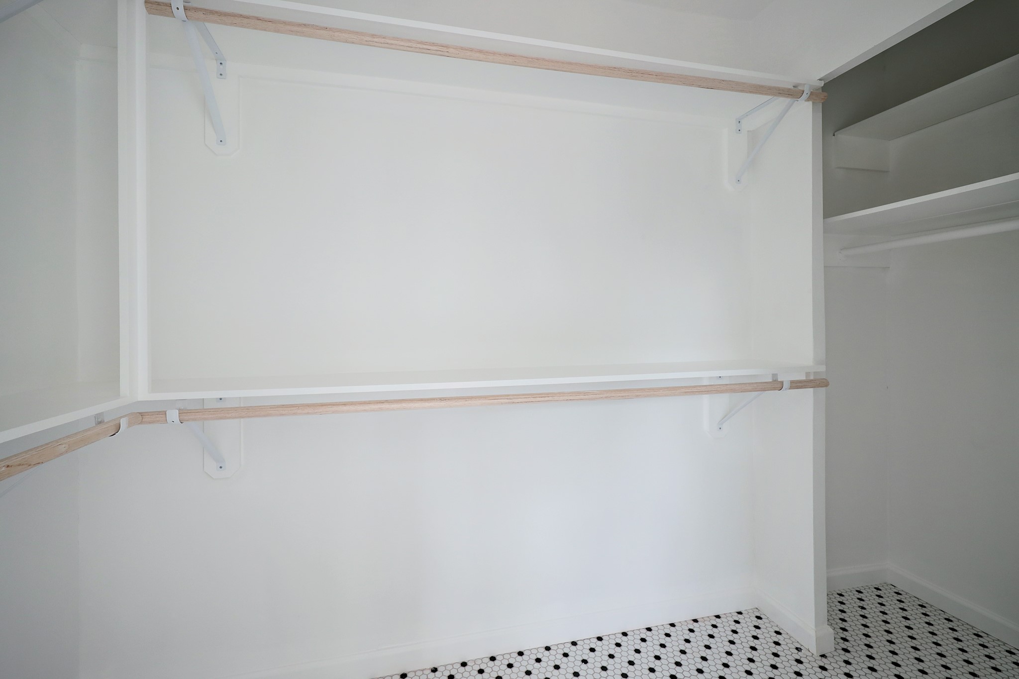 827 Le Green St Property Photo 15